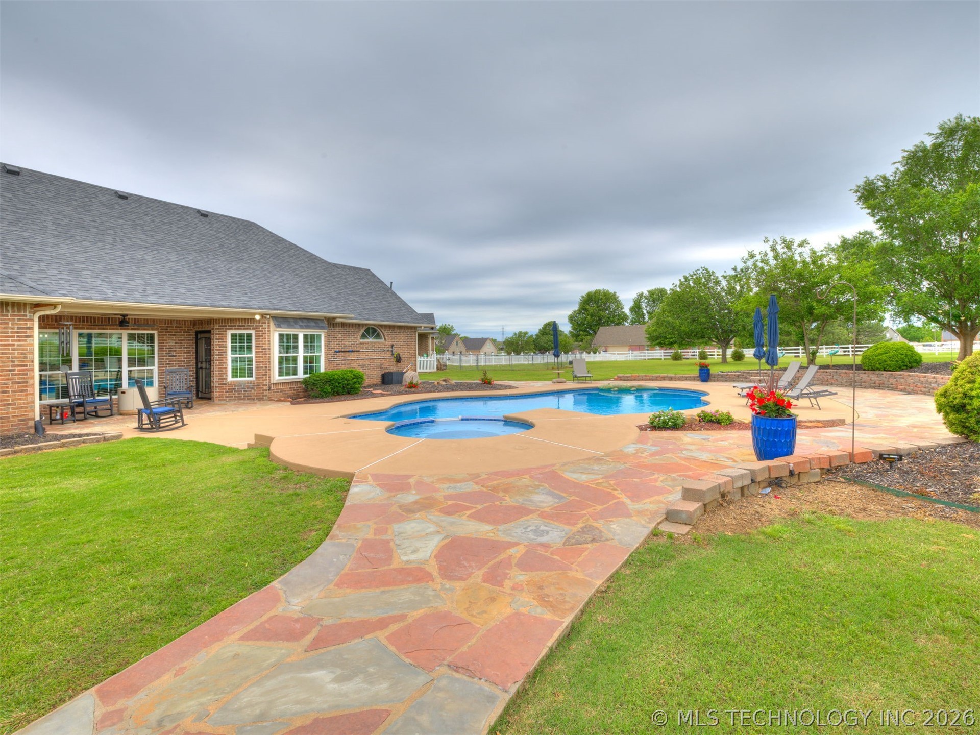 15611 E 112th Street Owasso OK 74055