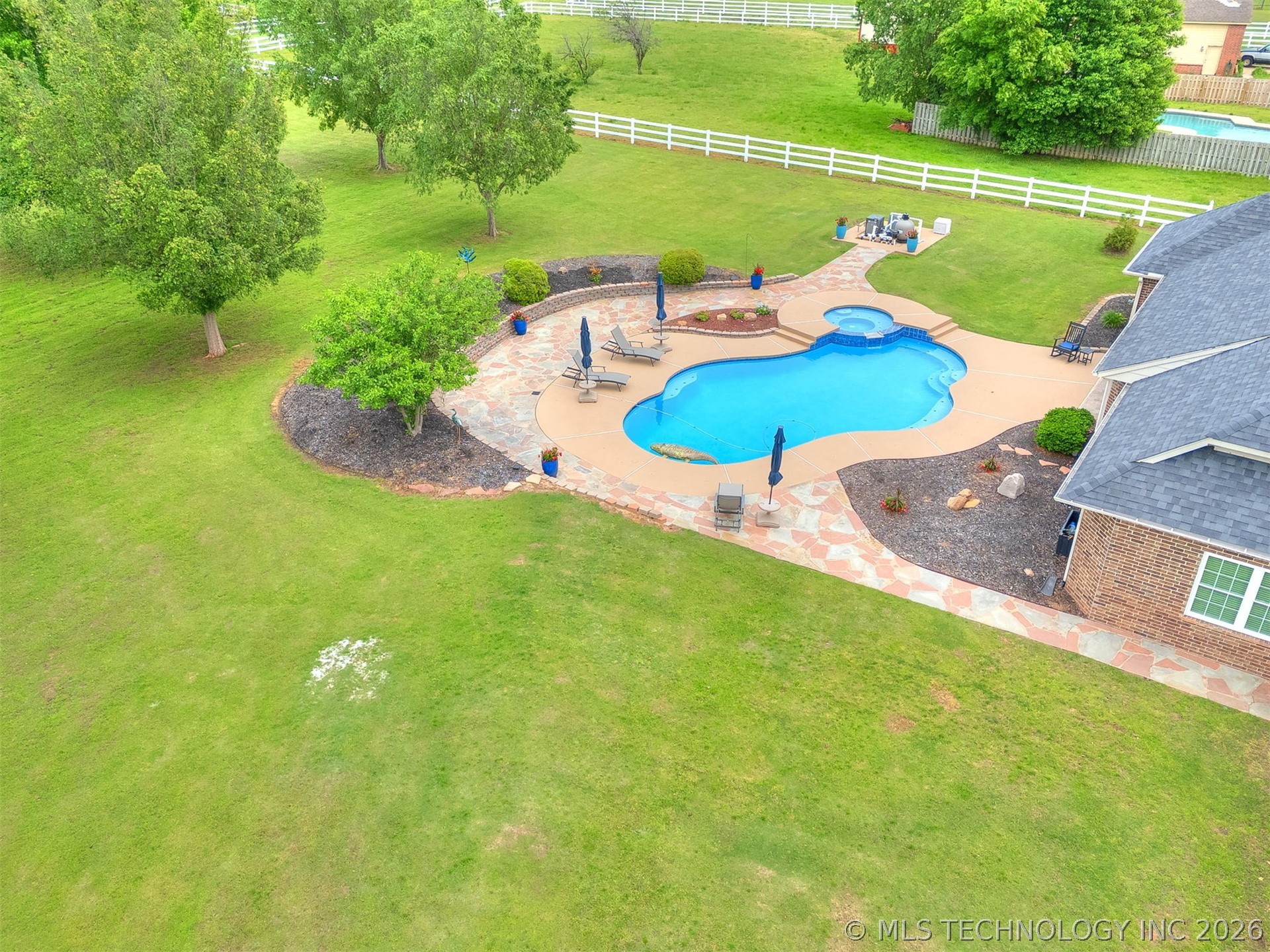 15611 E 112th Street Owasso OK 74055
