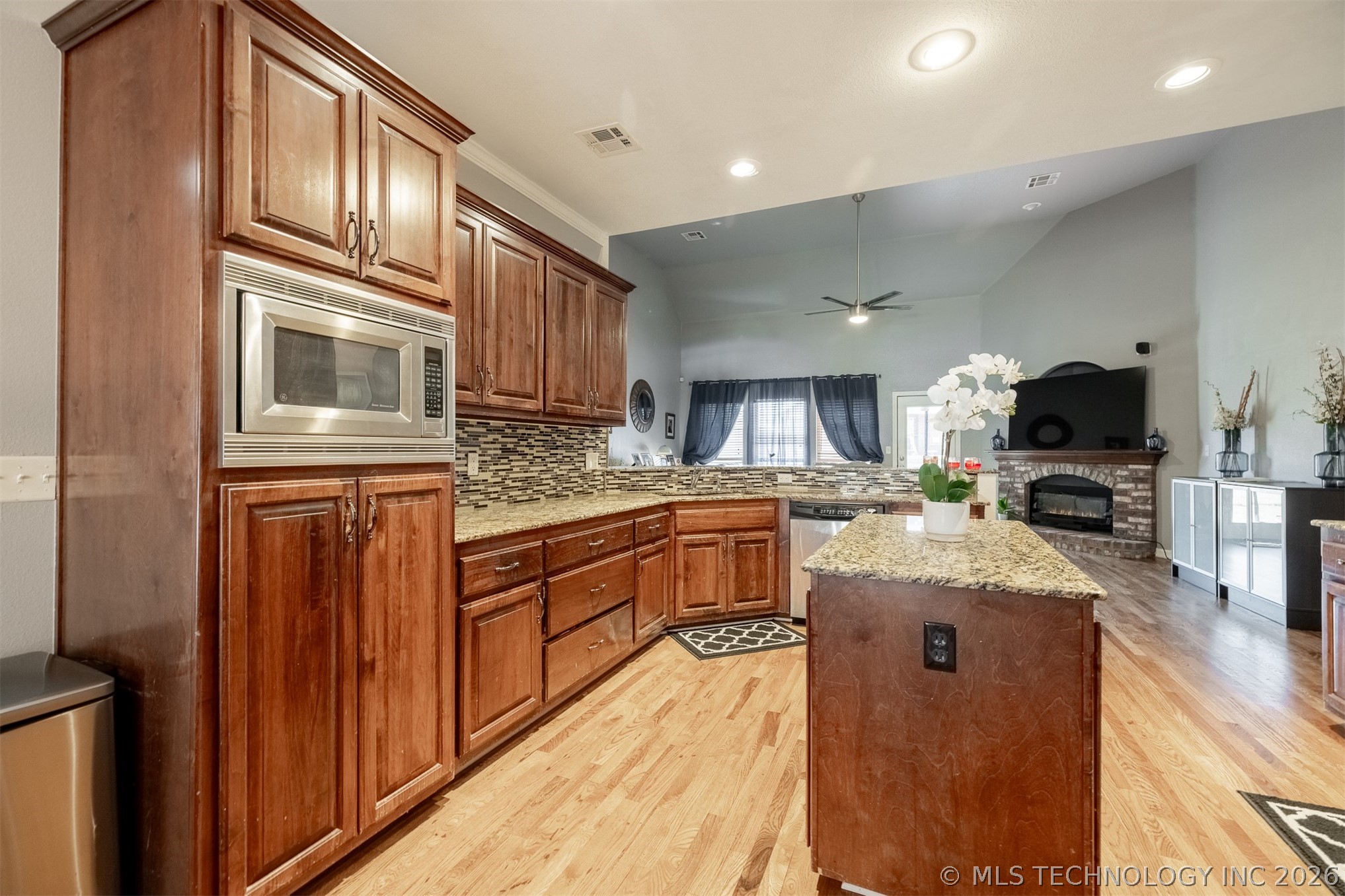 710 W 40th Street Sand Springs OK 74063