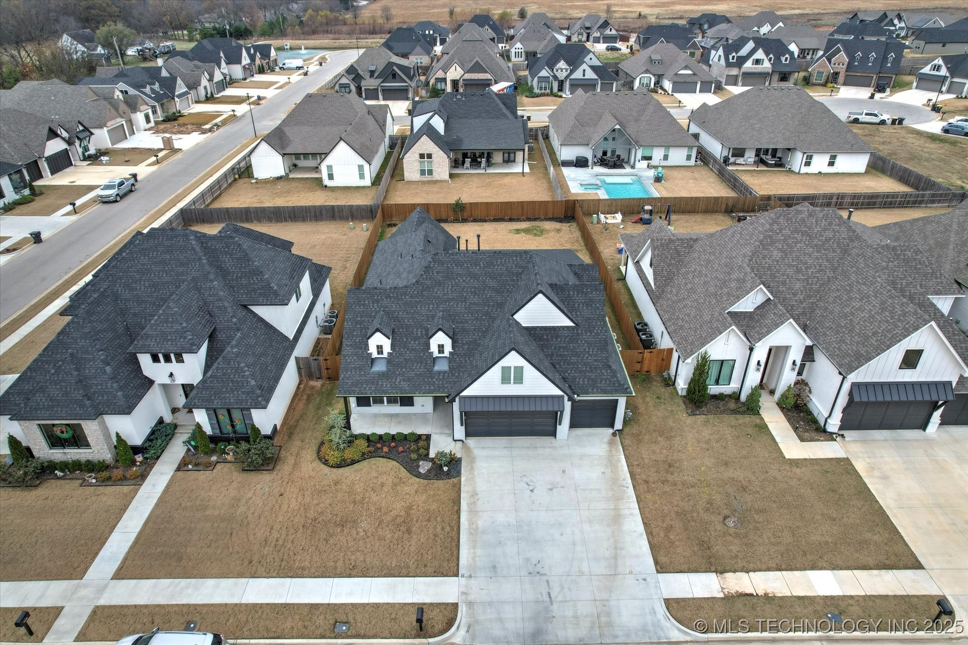 13716 S 21st Court E Bixby OK 74008