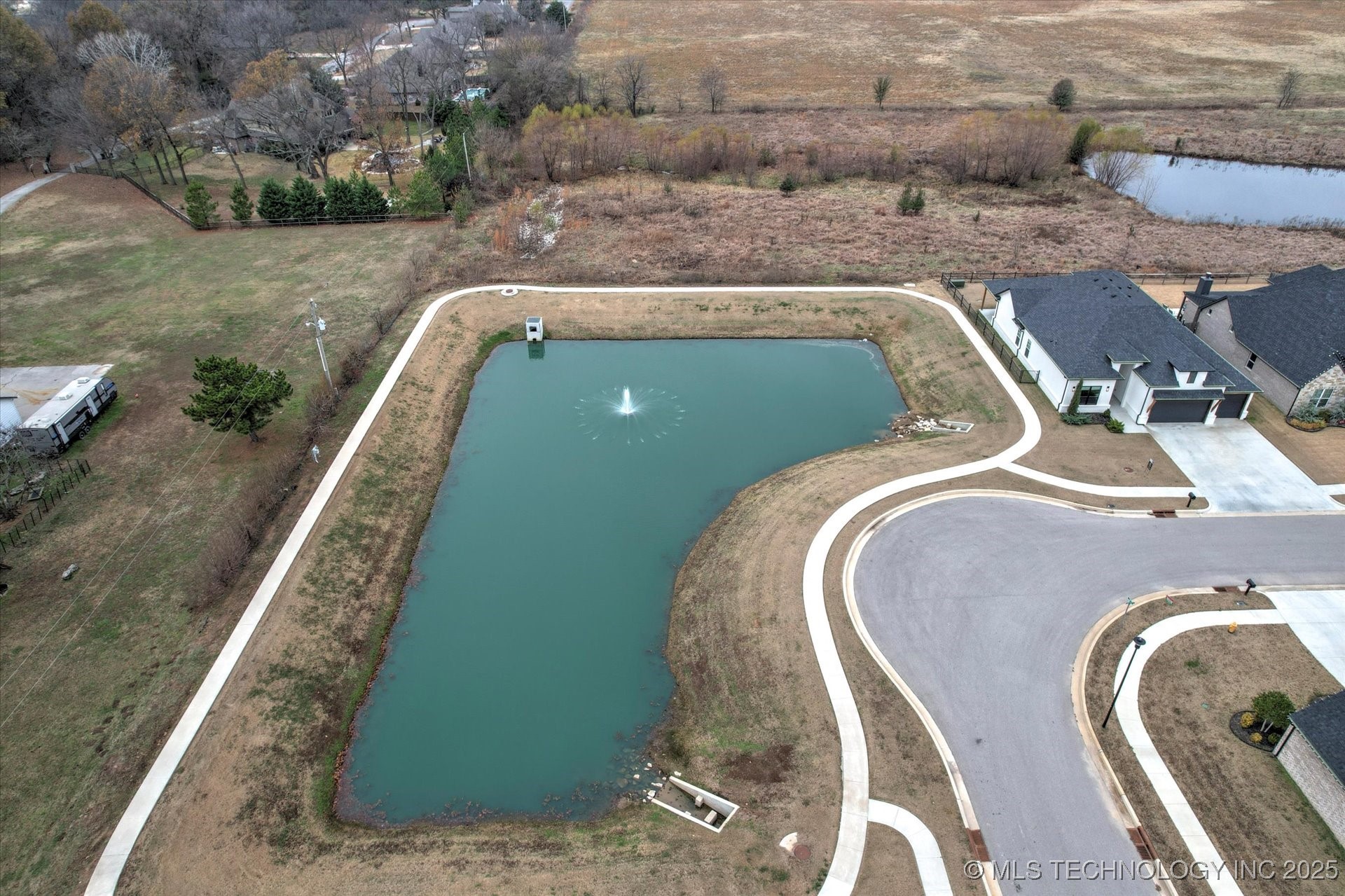 13716 S 21st Court E Bixby OK 74008