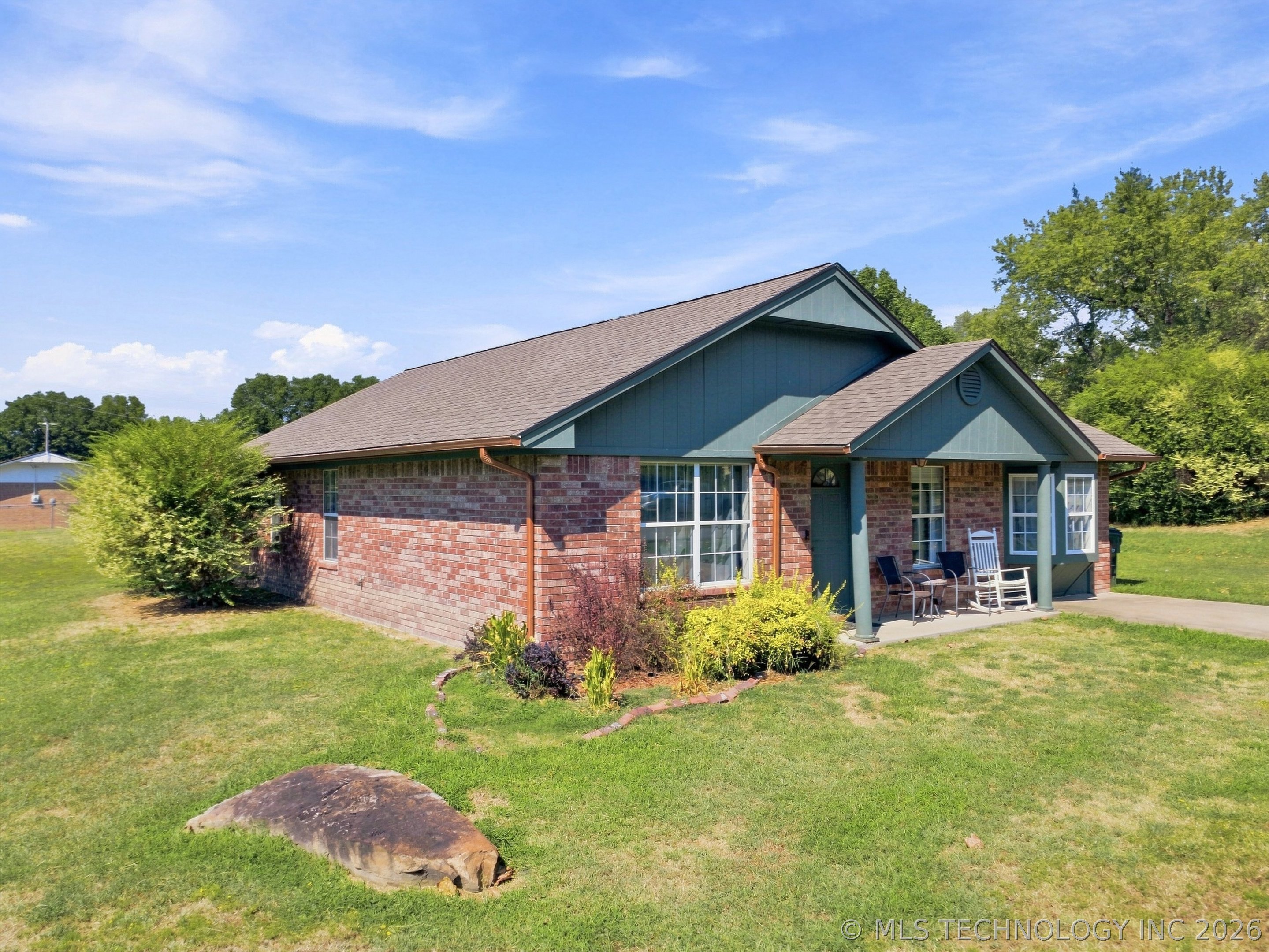 608 Pine Street Henryetta OK 74437
