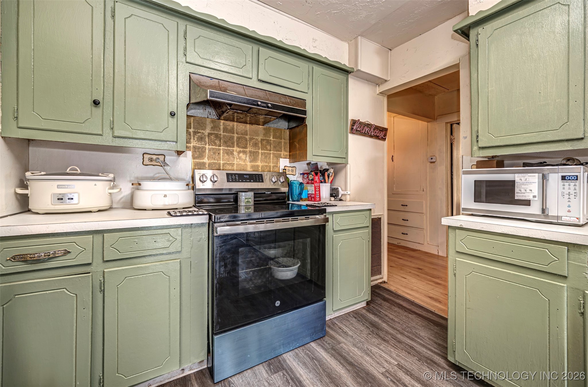 425 E Park Avenue Waurika OK 73573