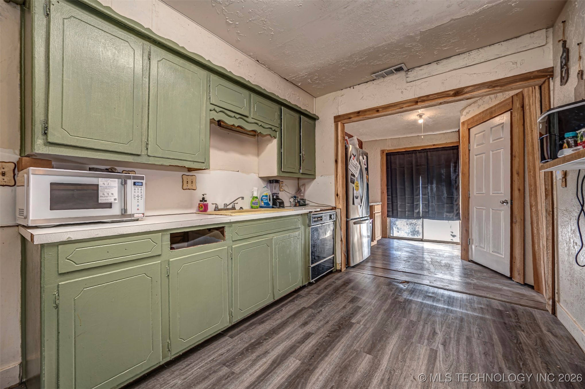 425 E Park Avenue Waurika OK 73573