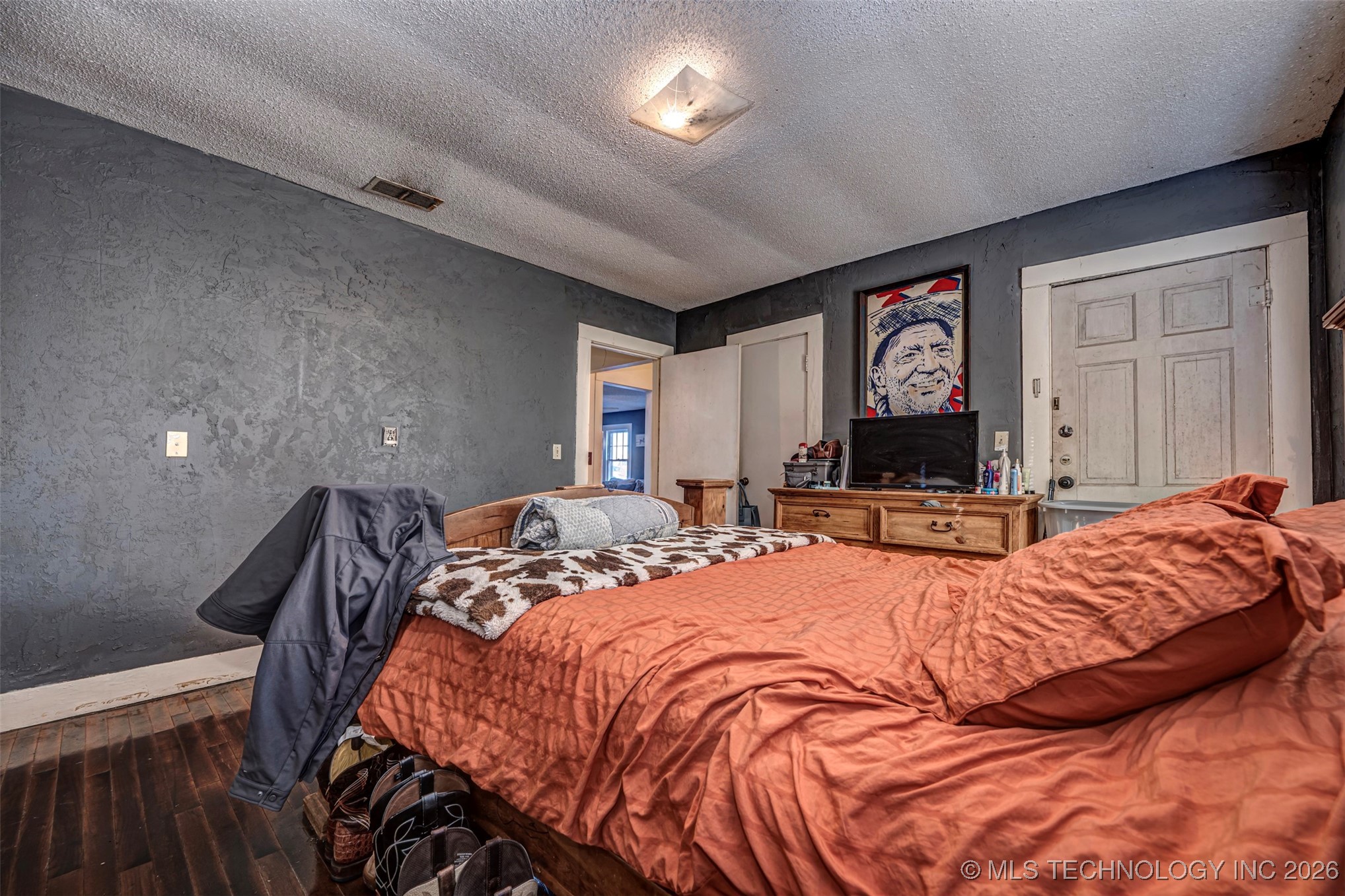 425 E Park Avenue Waurika OK 73573