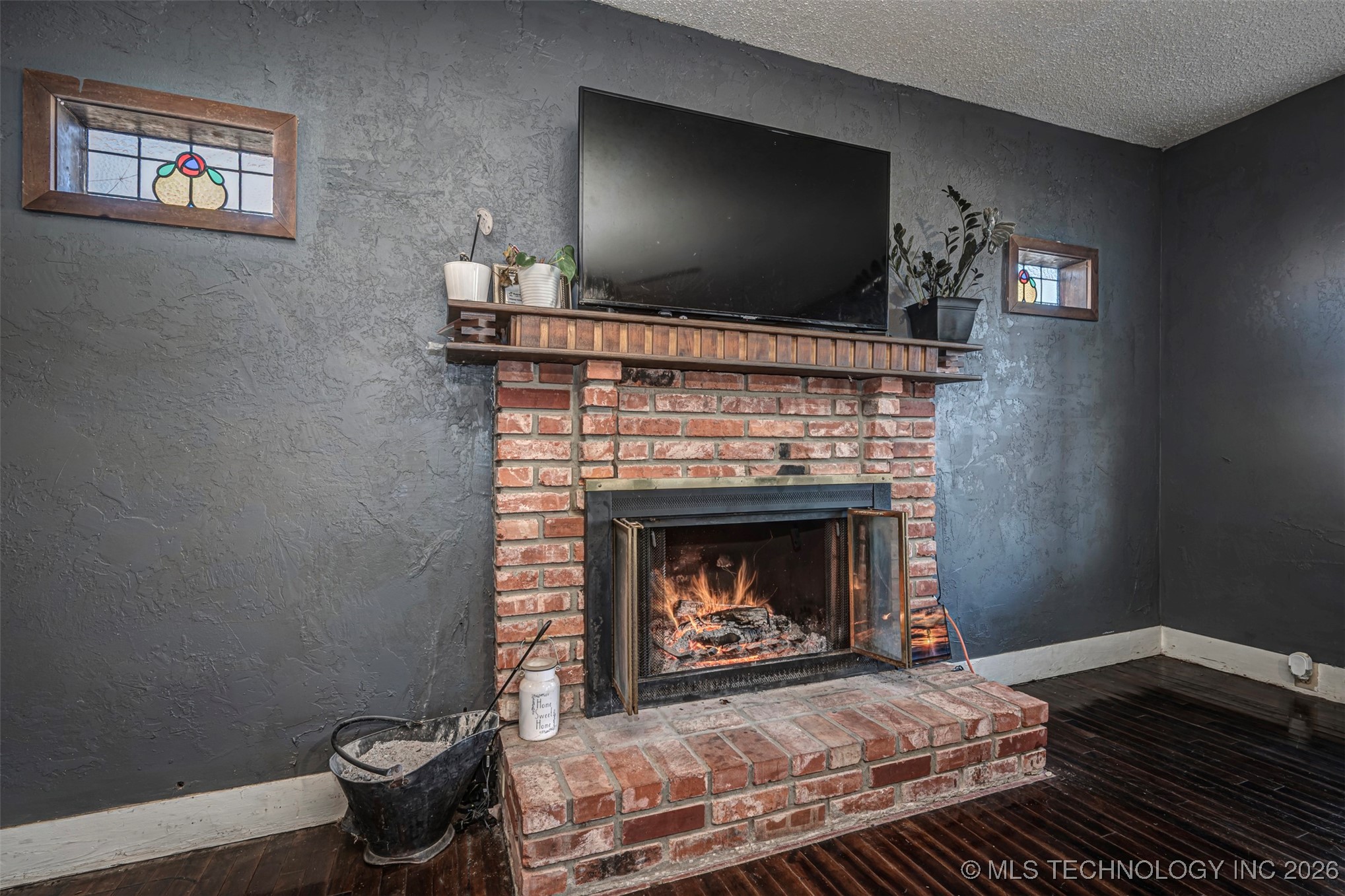 425 E Park Avenue Waurika OK 73573