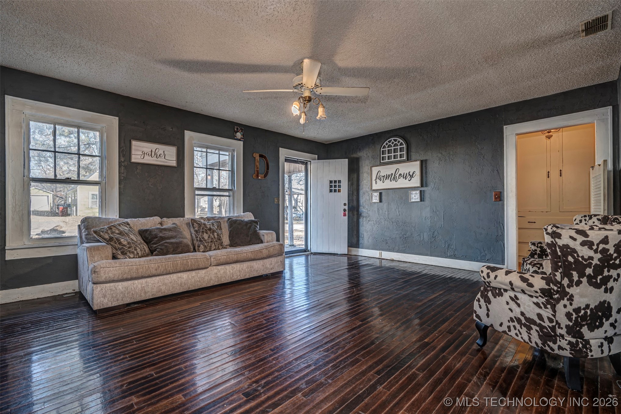 425 E Park Avenue Waurika OK 73573