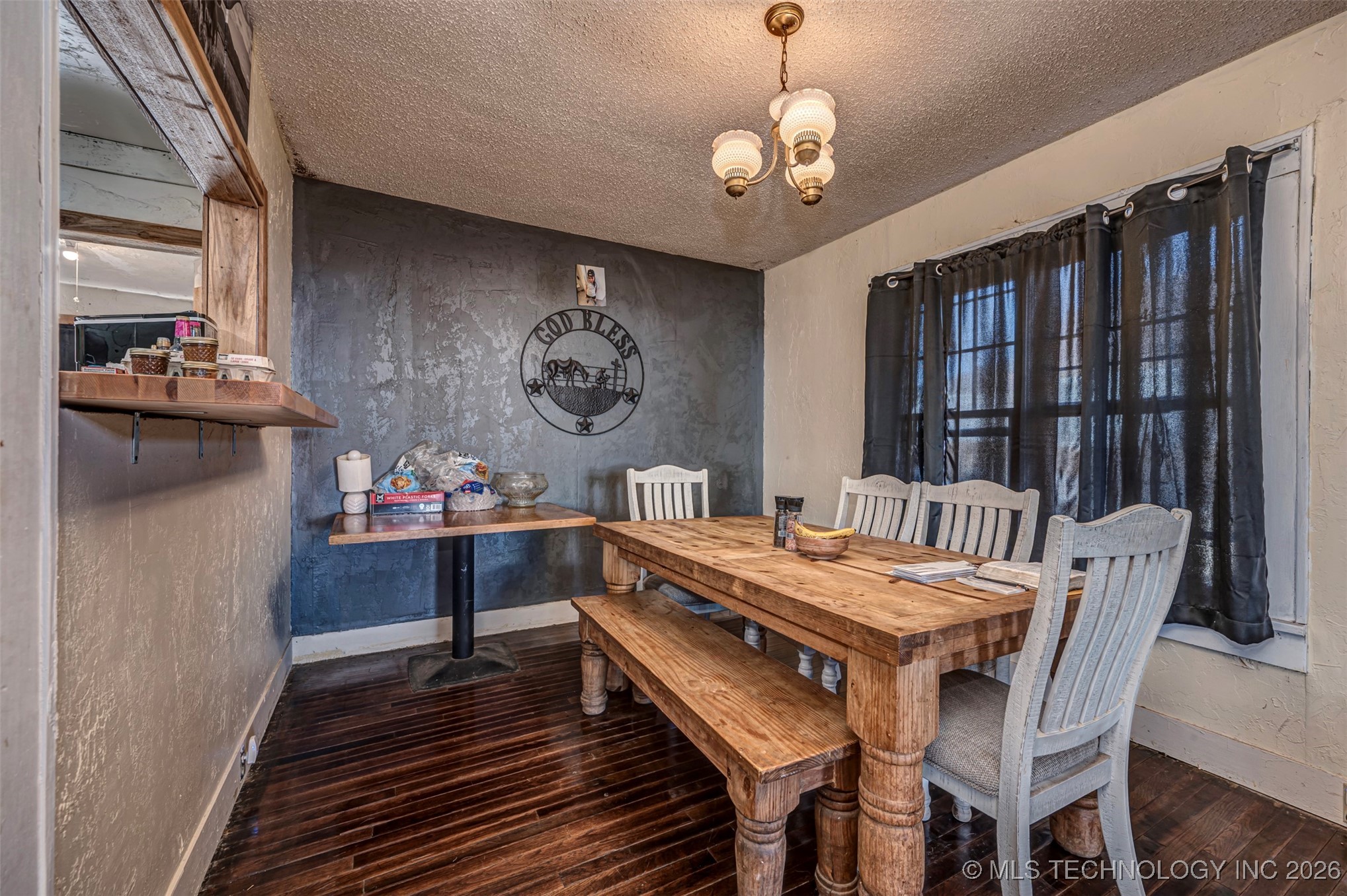 425 E Park Avenue Waurika OK 73573