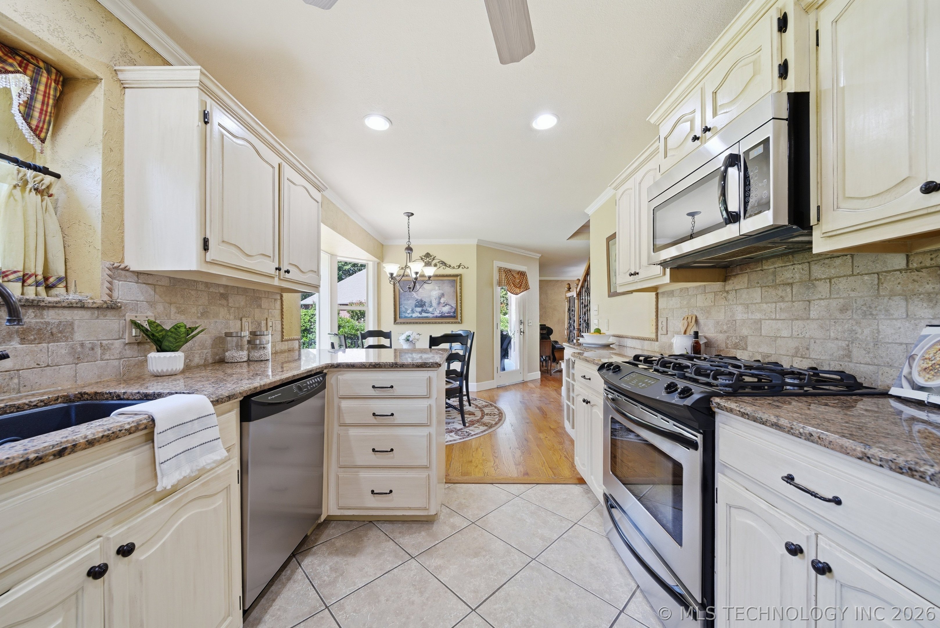 154 Spunky Creek Drive Catoosa OK 74015
