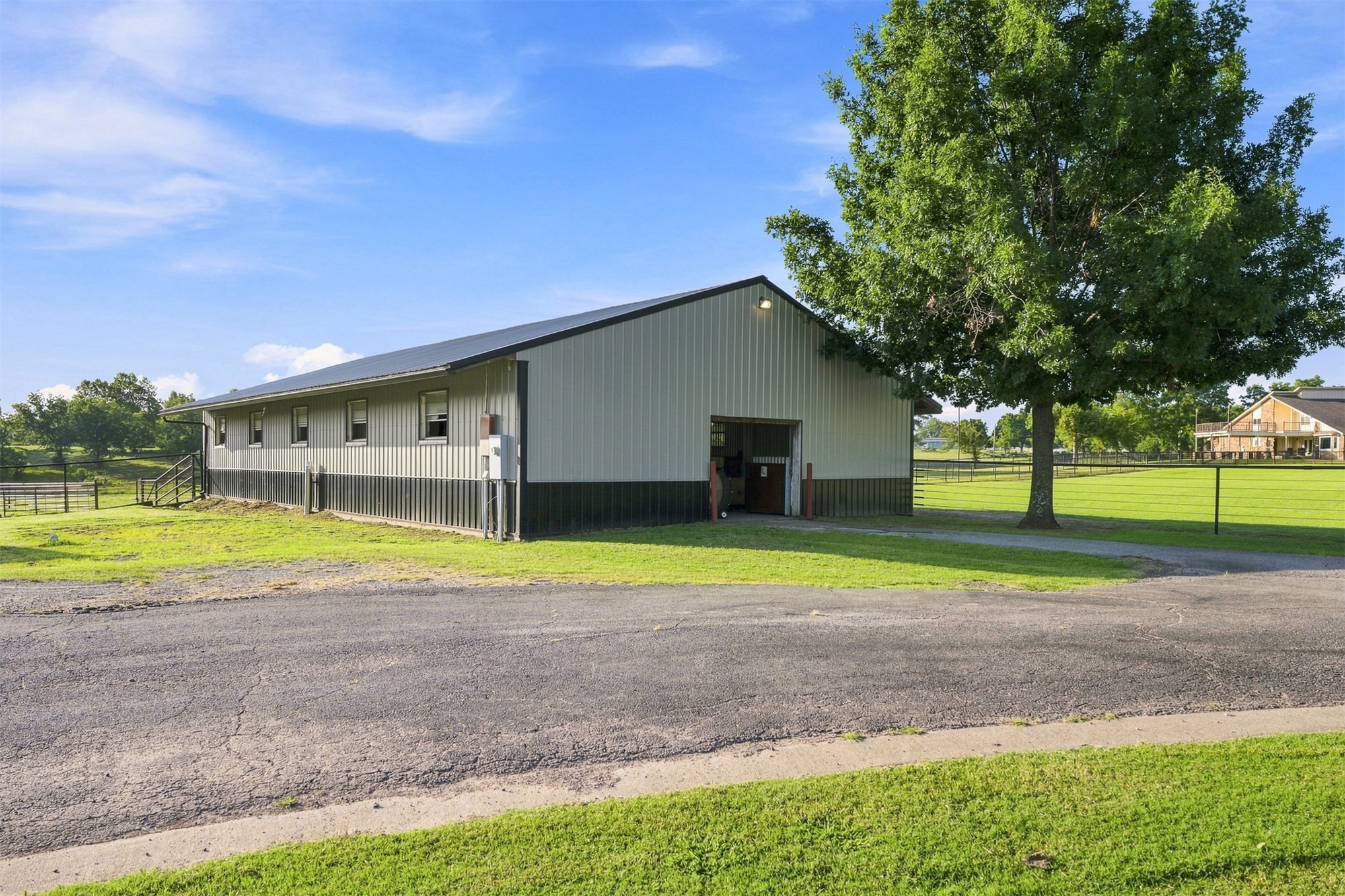 2209 E 181st Street S Mounds OK 74047