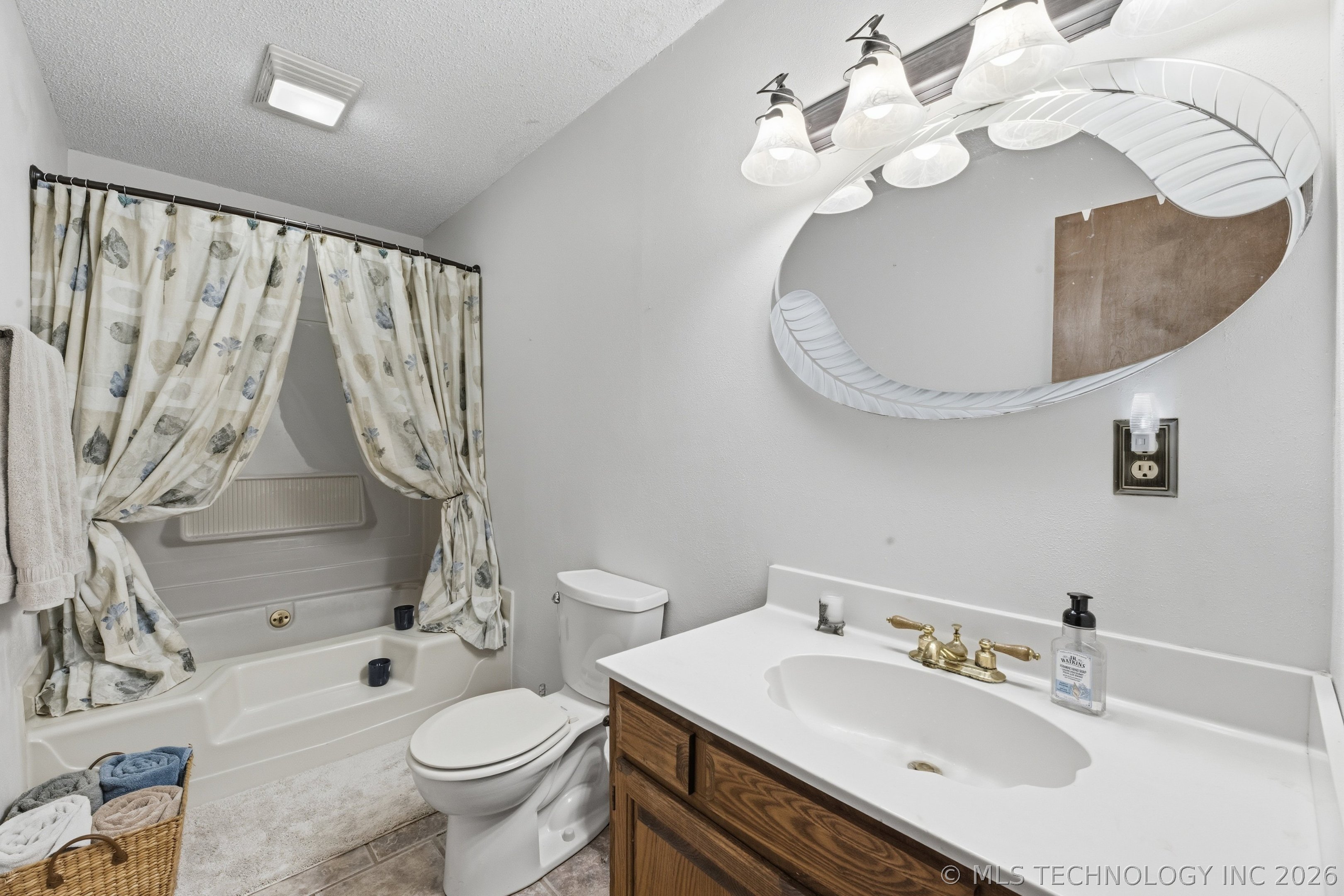 249 County Road 3309 Bartlesville OK 74003