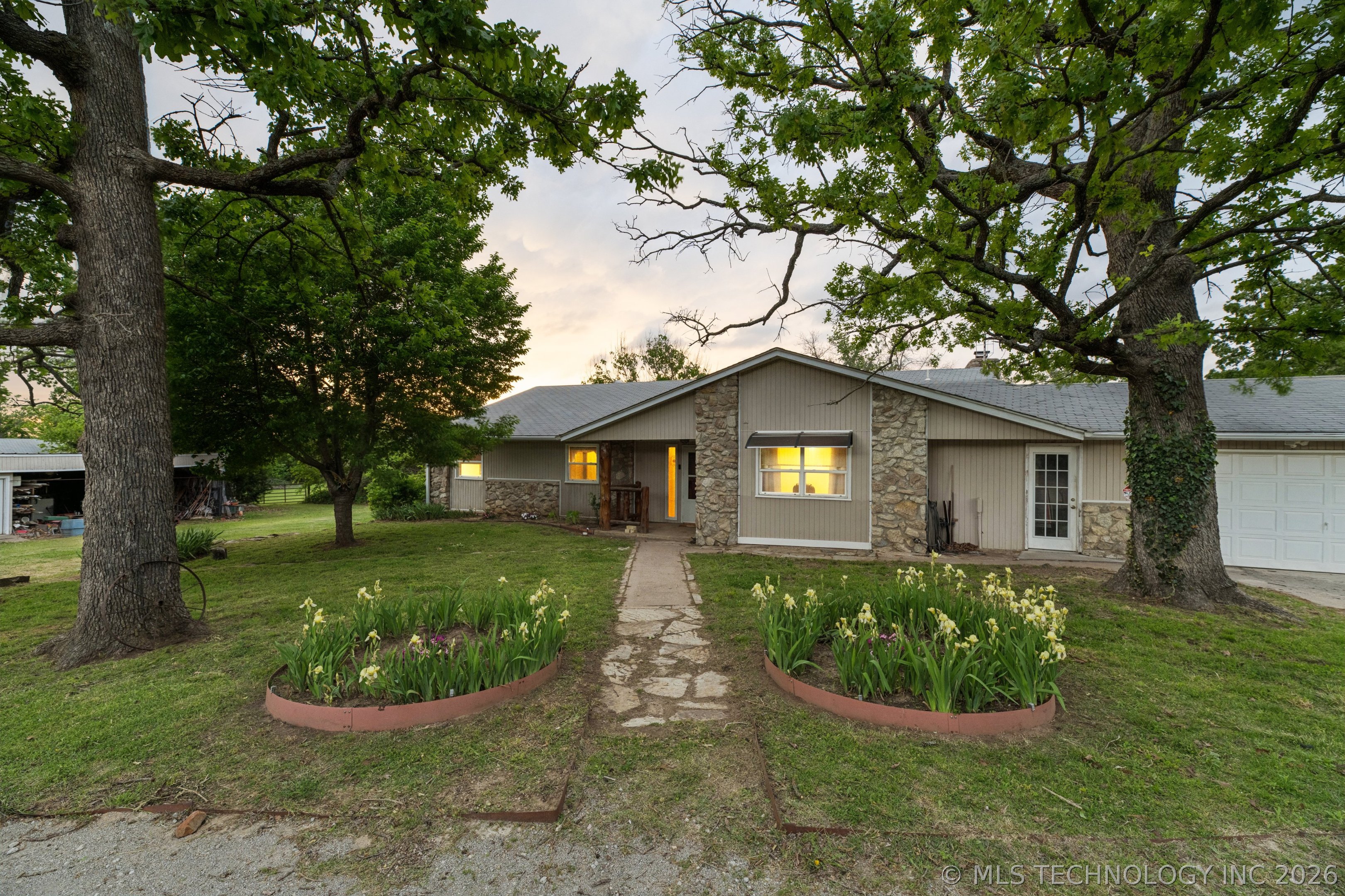 249 County Road 3309 Bartlesville OK 74003
