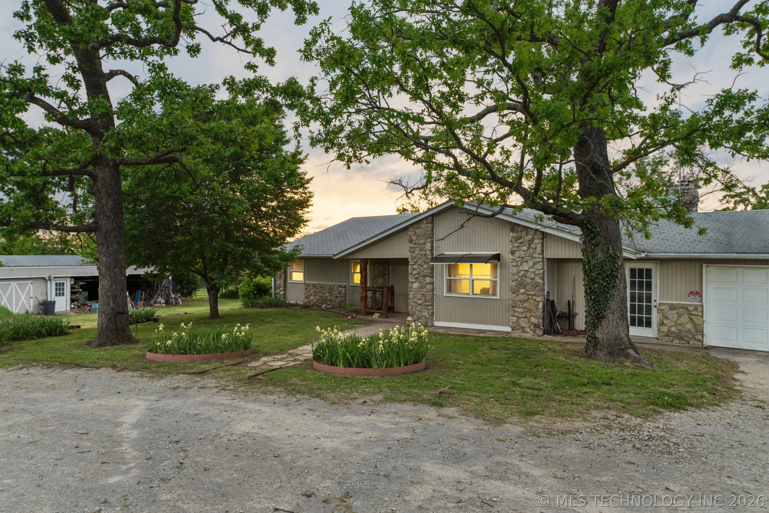 249 County Road 3309 Bartlesville OK 74003