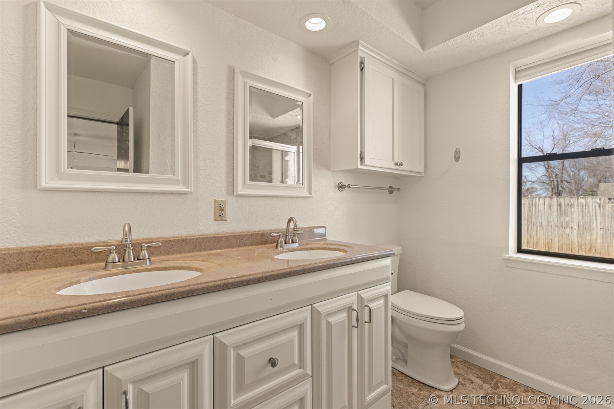 8718 S 72nd Eastavenue Tulsa OK 74133