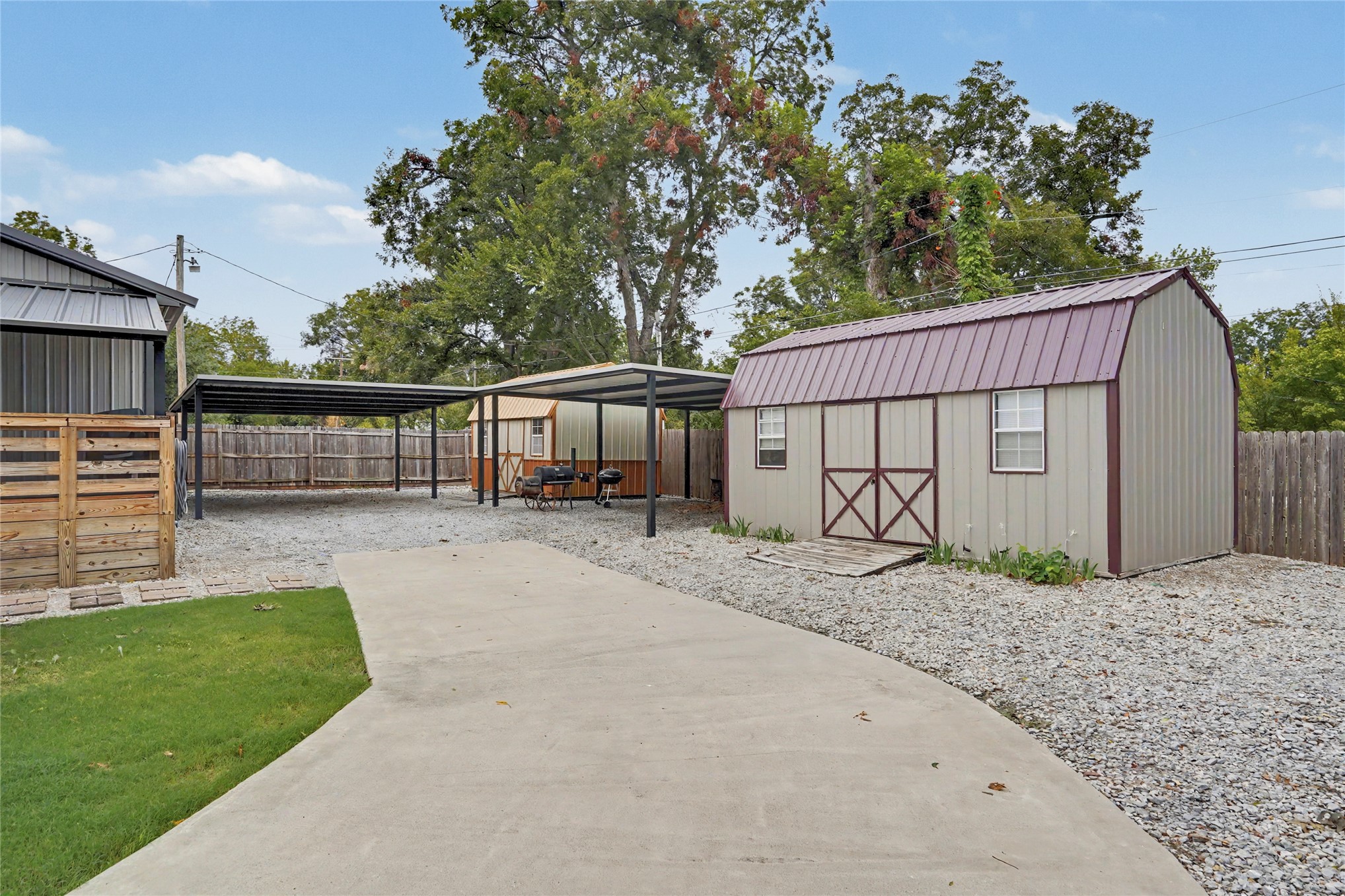 911 S Muskogee Street Sapulpa OK 74066