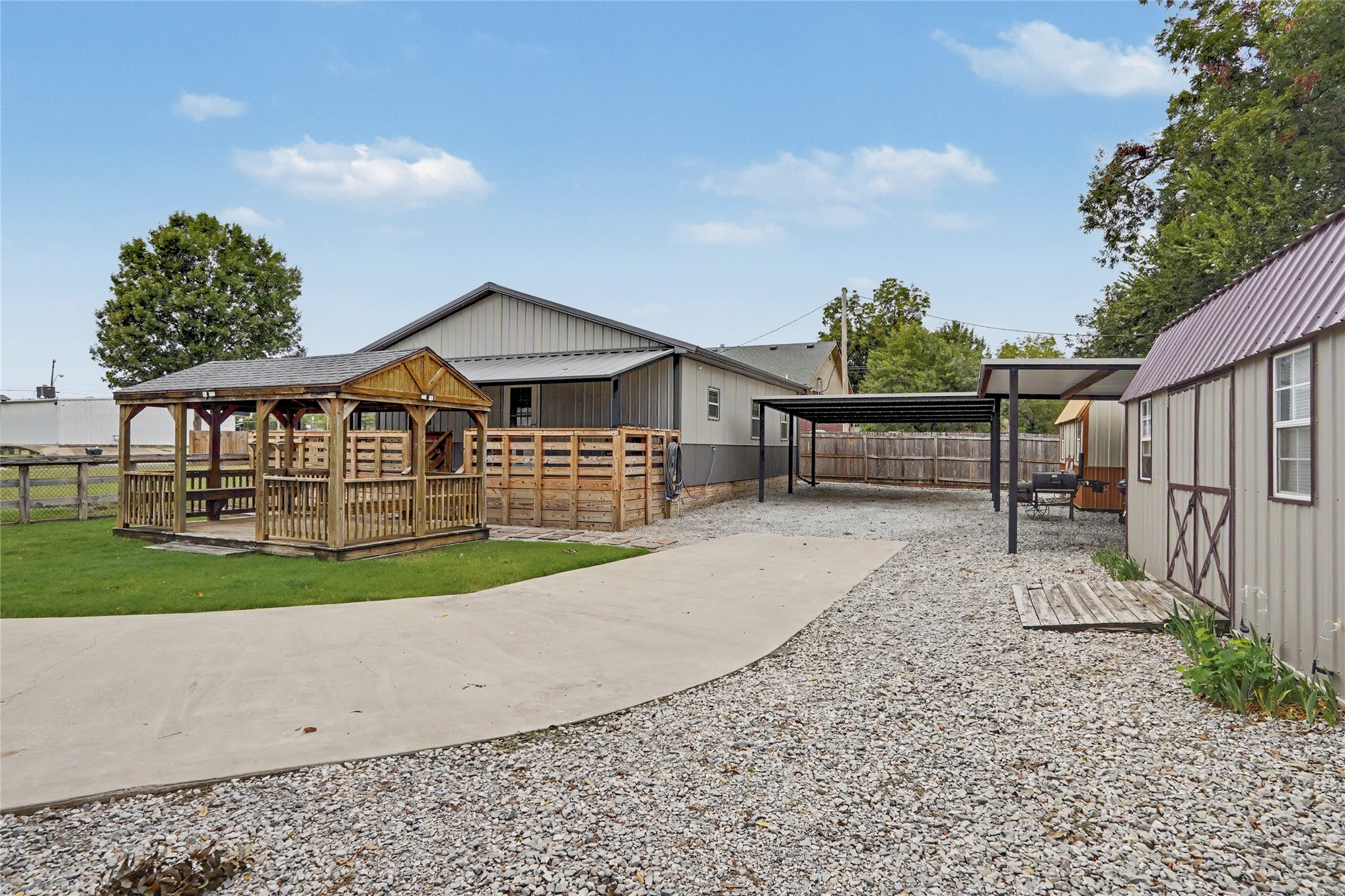 911 S Muskogee Street Sapulpa OK 74066