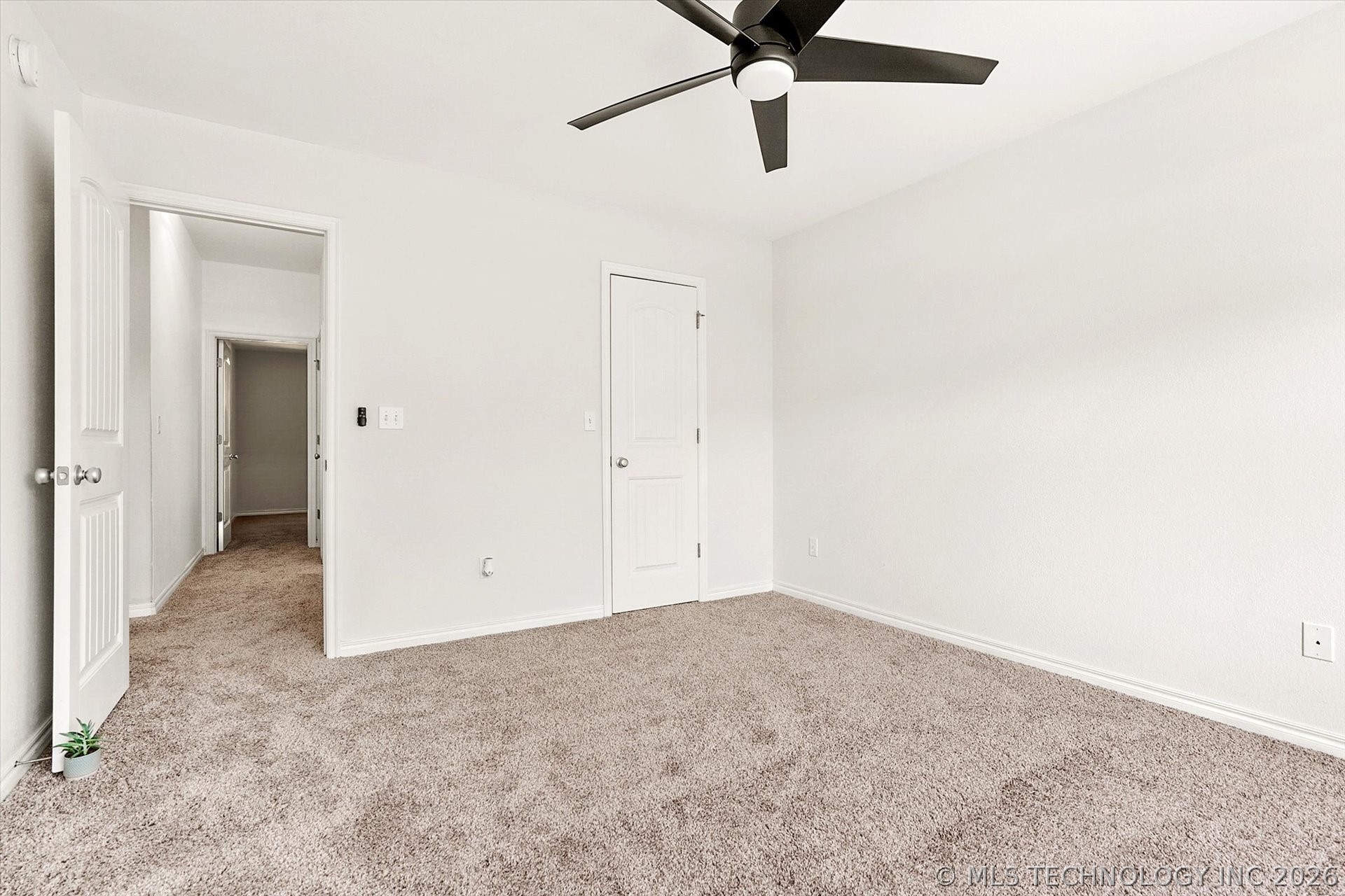 26327 E 112th Court S Coweta OK 74429