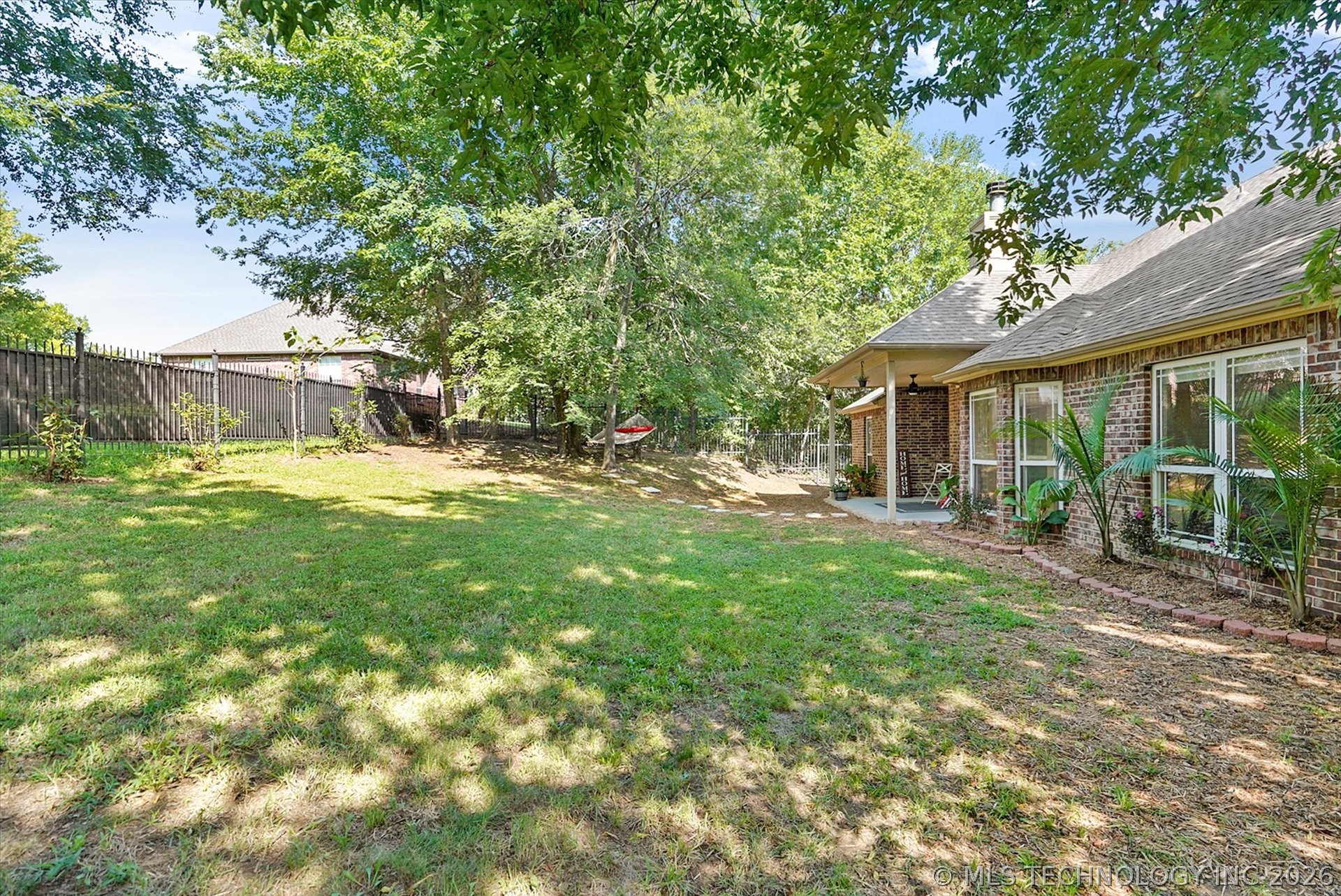 26327 E 112th Court S Coweta OK 74429