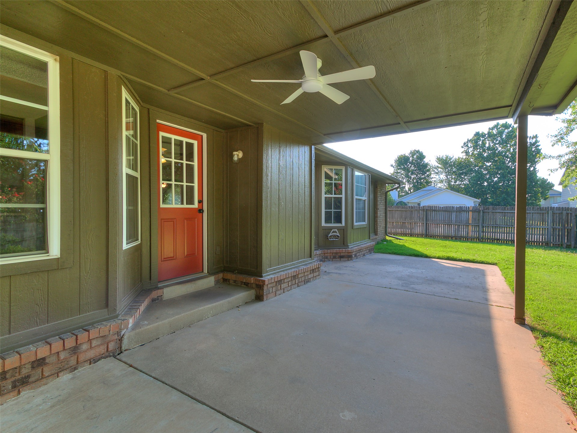 1601 W Roanoke Street N Broken Arrow OK 74011