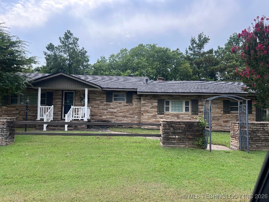 203 NE H Street Stigler OK 74462