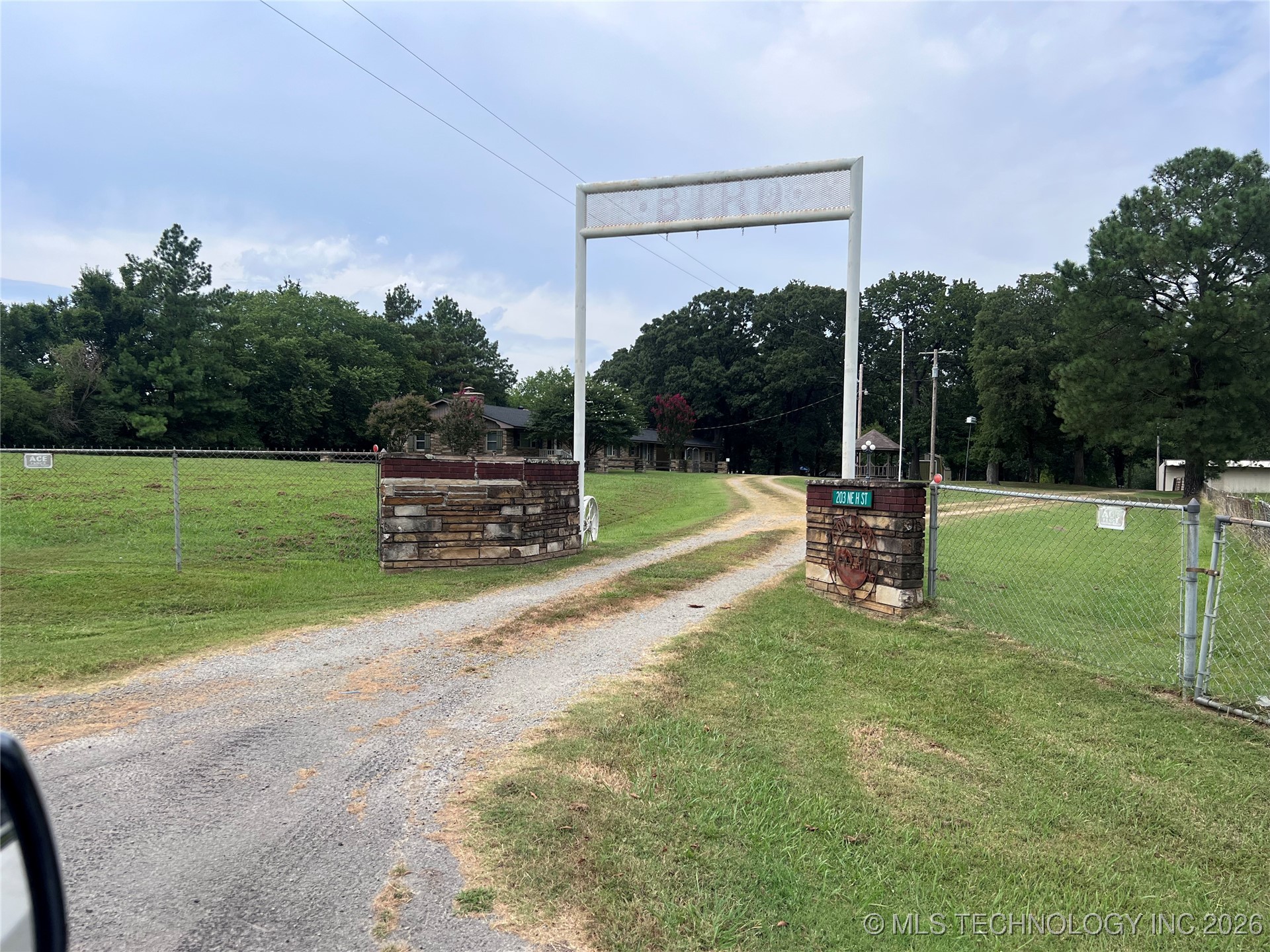 203 NE H Street Stigler OK 74462