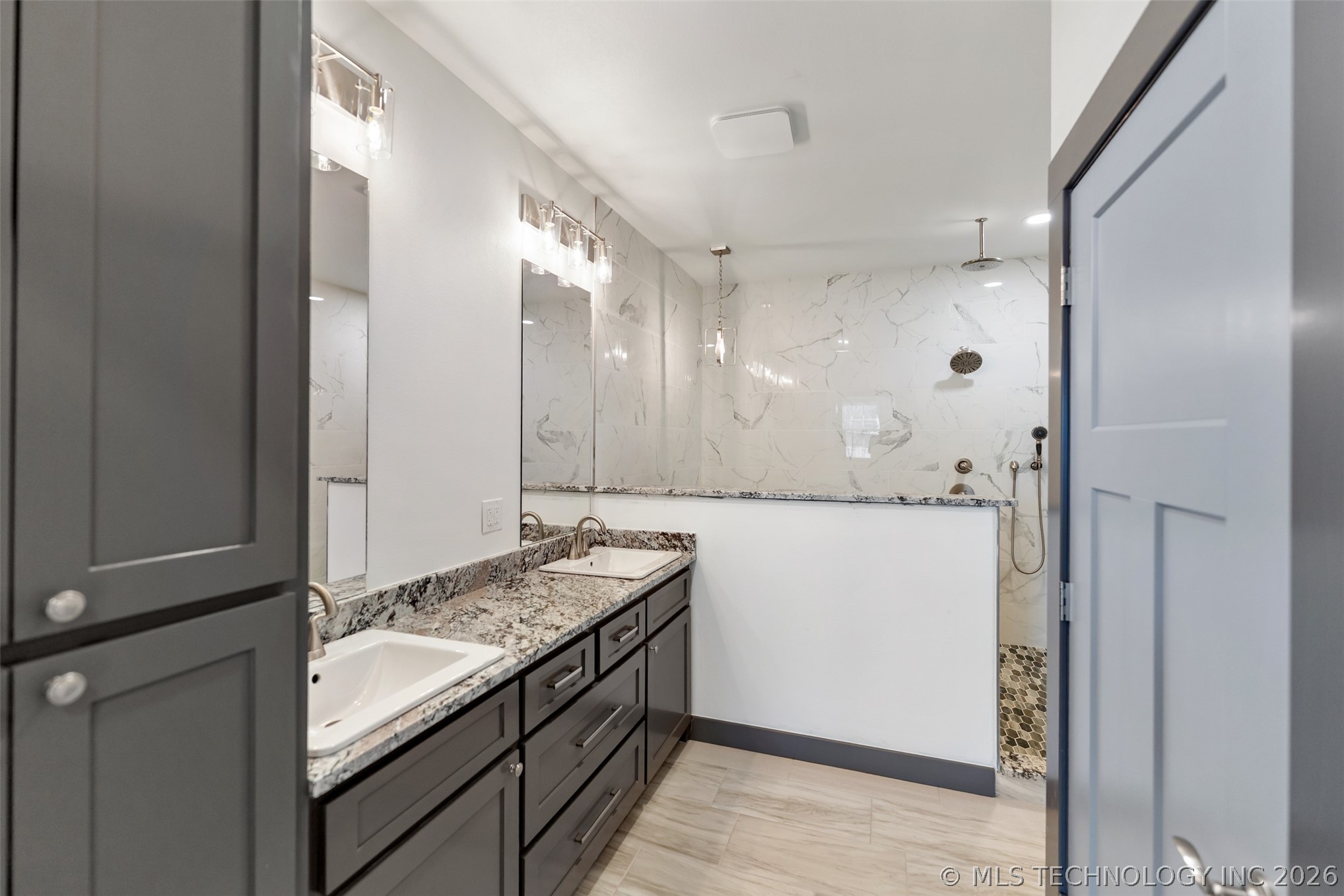 205 Lindsey Avenue Adair OK 74330