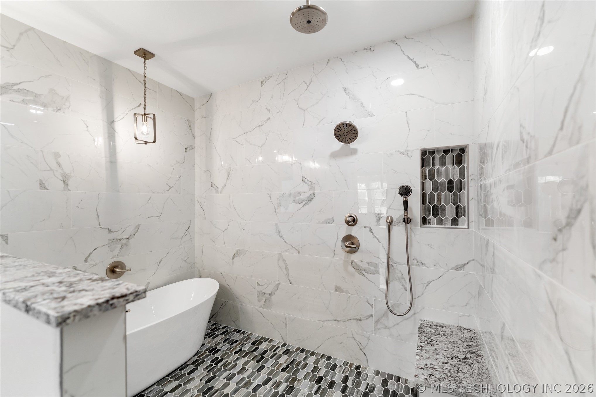 205 Lindsey Avenue Adair OK 74330