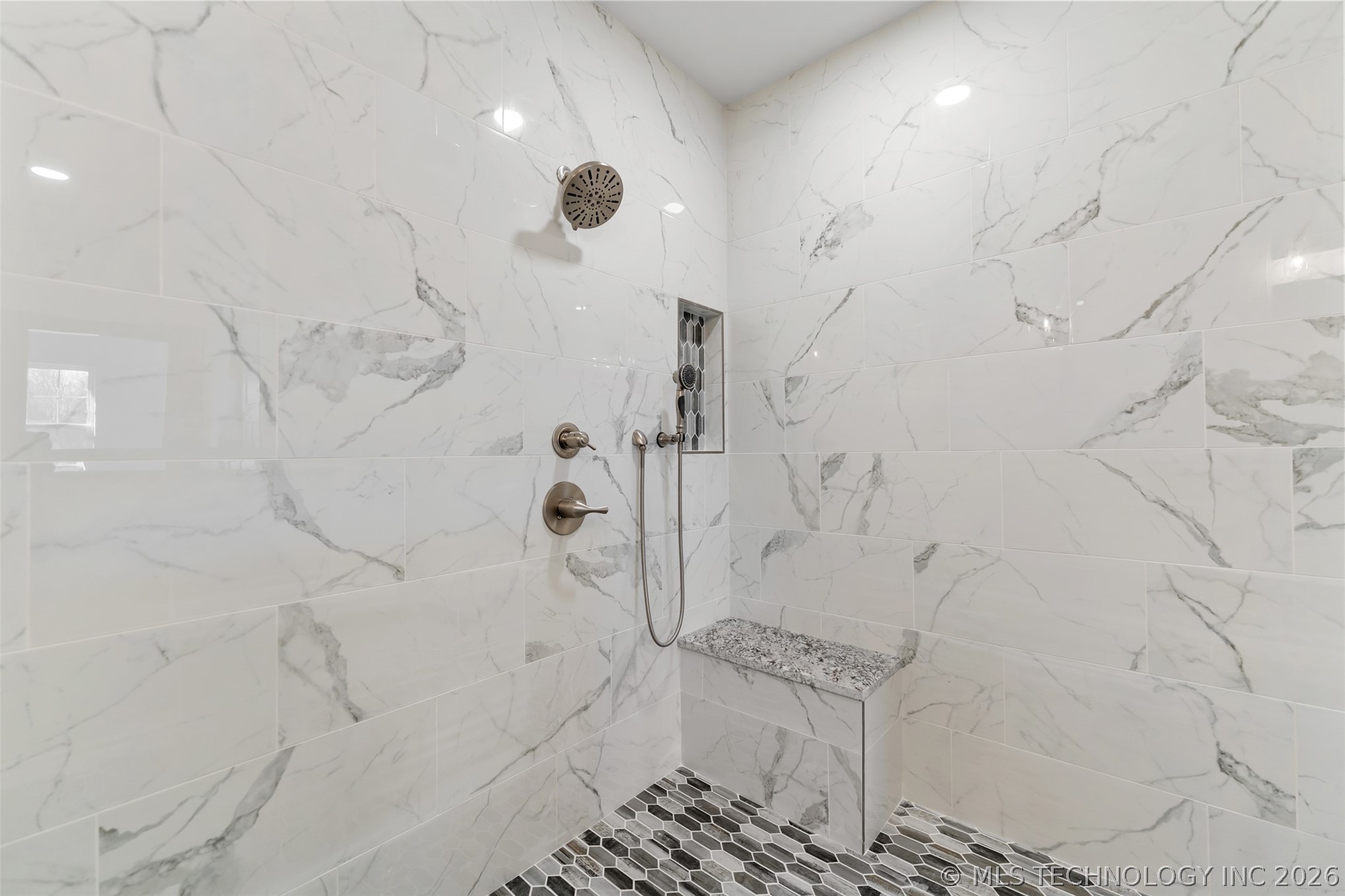 205 Lindsey Avenue Adair OK 74330