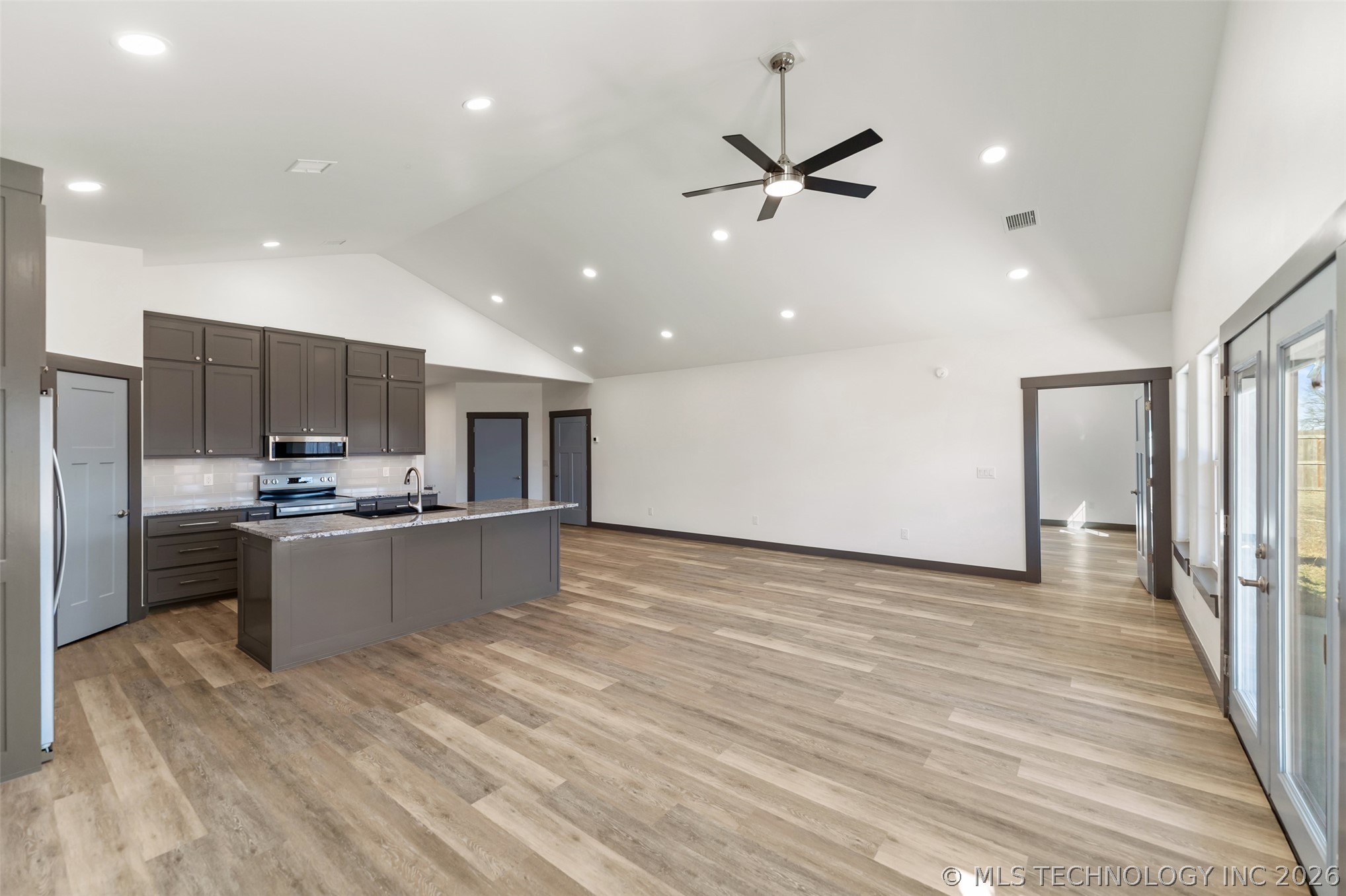 205 Lindsey Avenue Adair OK 74330