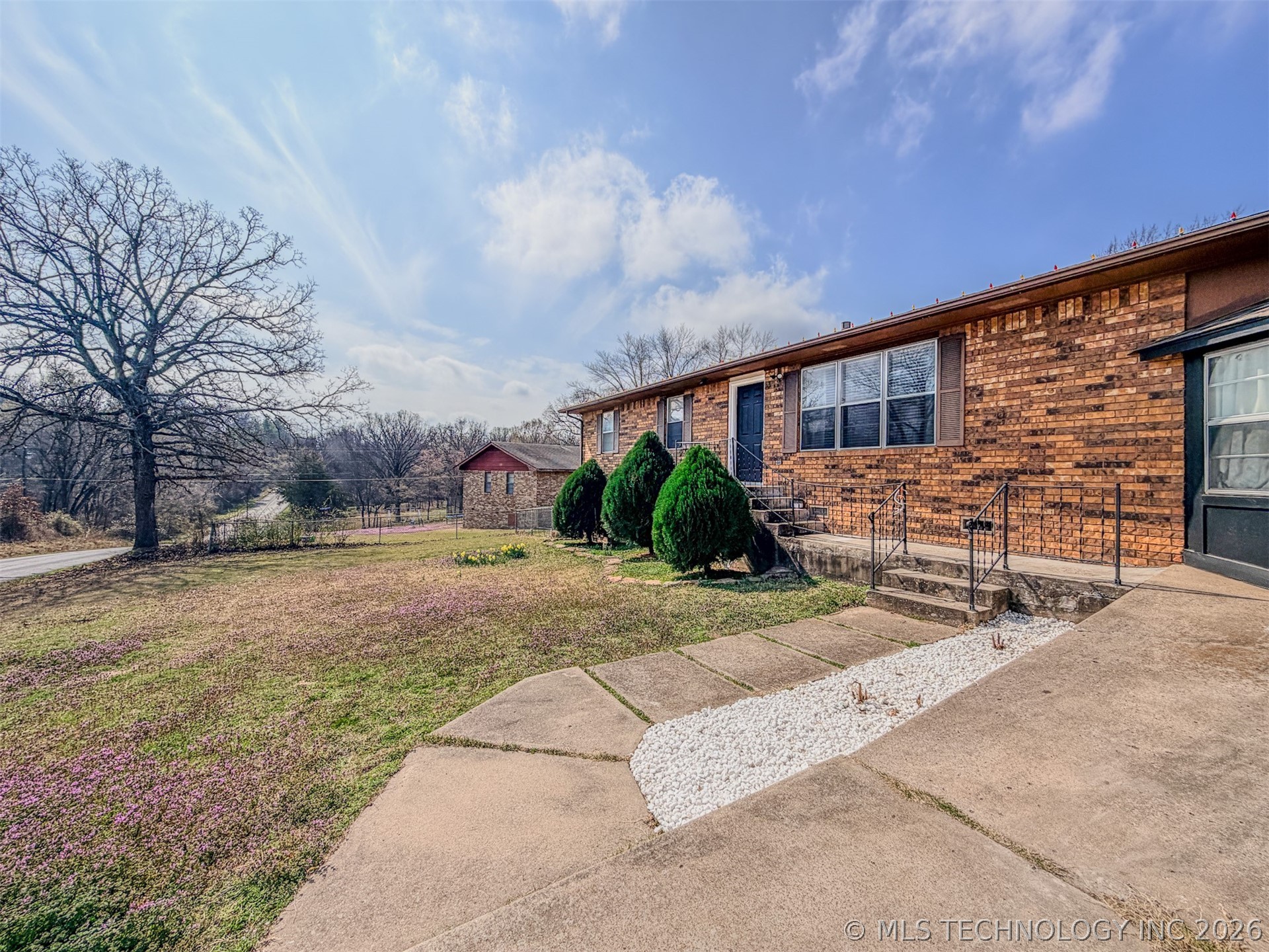 21887 Coffee Hollow Road Tahlequah OK 74464