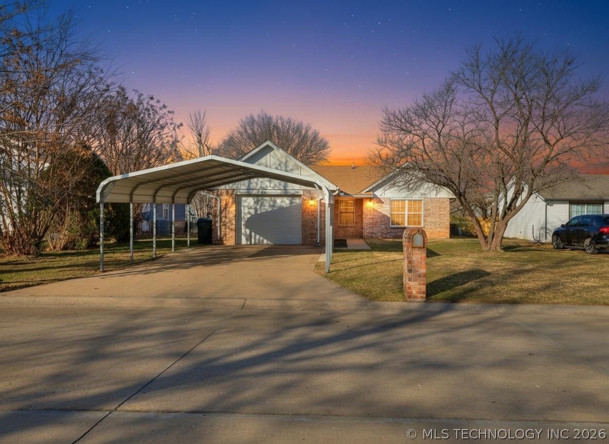 606 W 19th Street S Claremore OK 74019