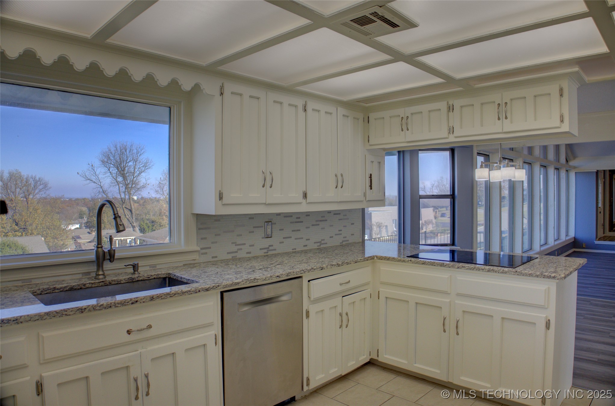 6634 E 60th Place Tulsa OK 74145