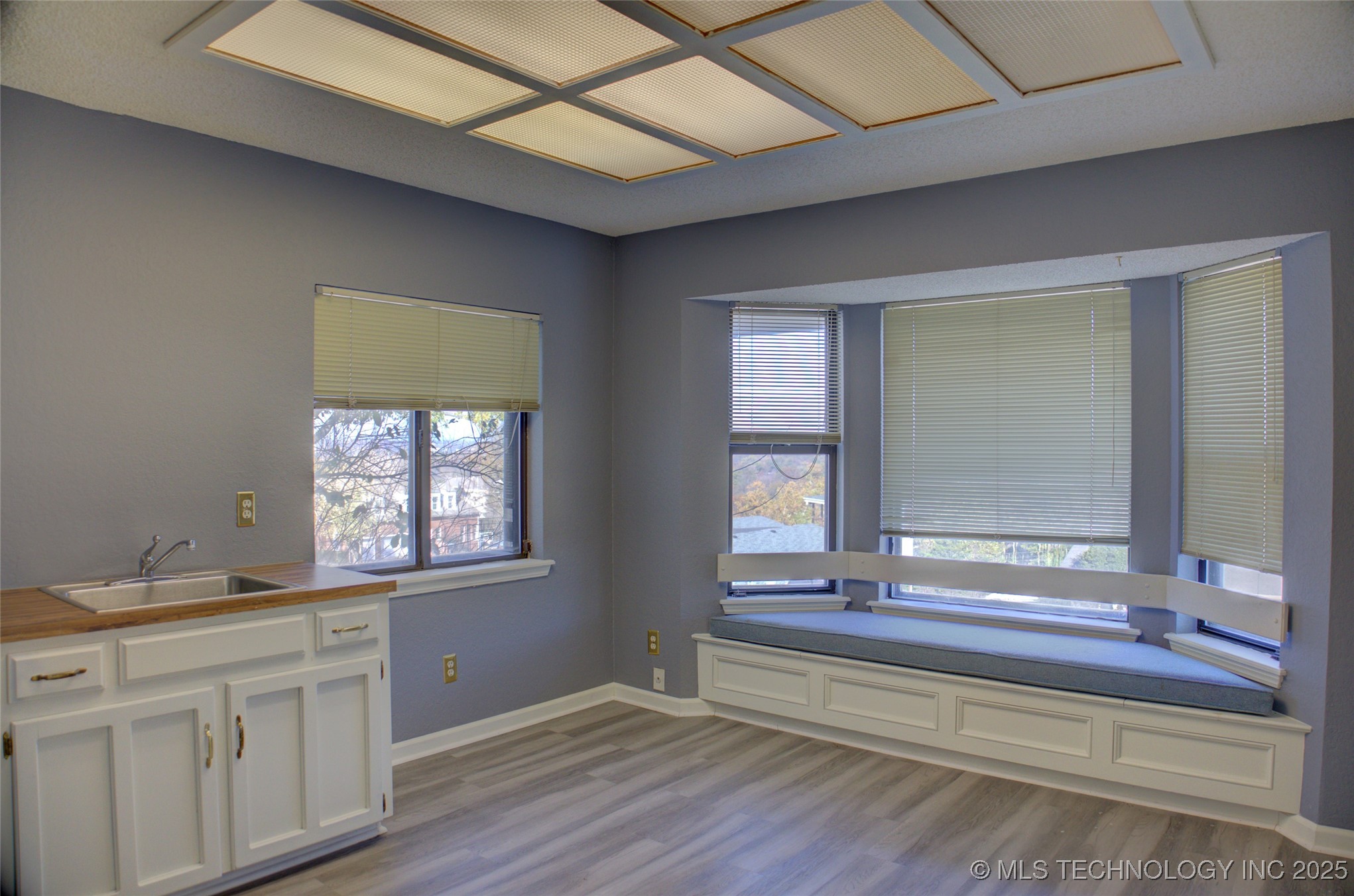 6634 E 60th Place Tulsa OK 74145