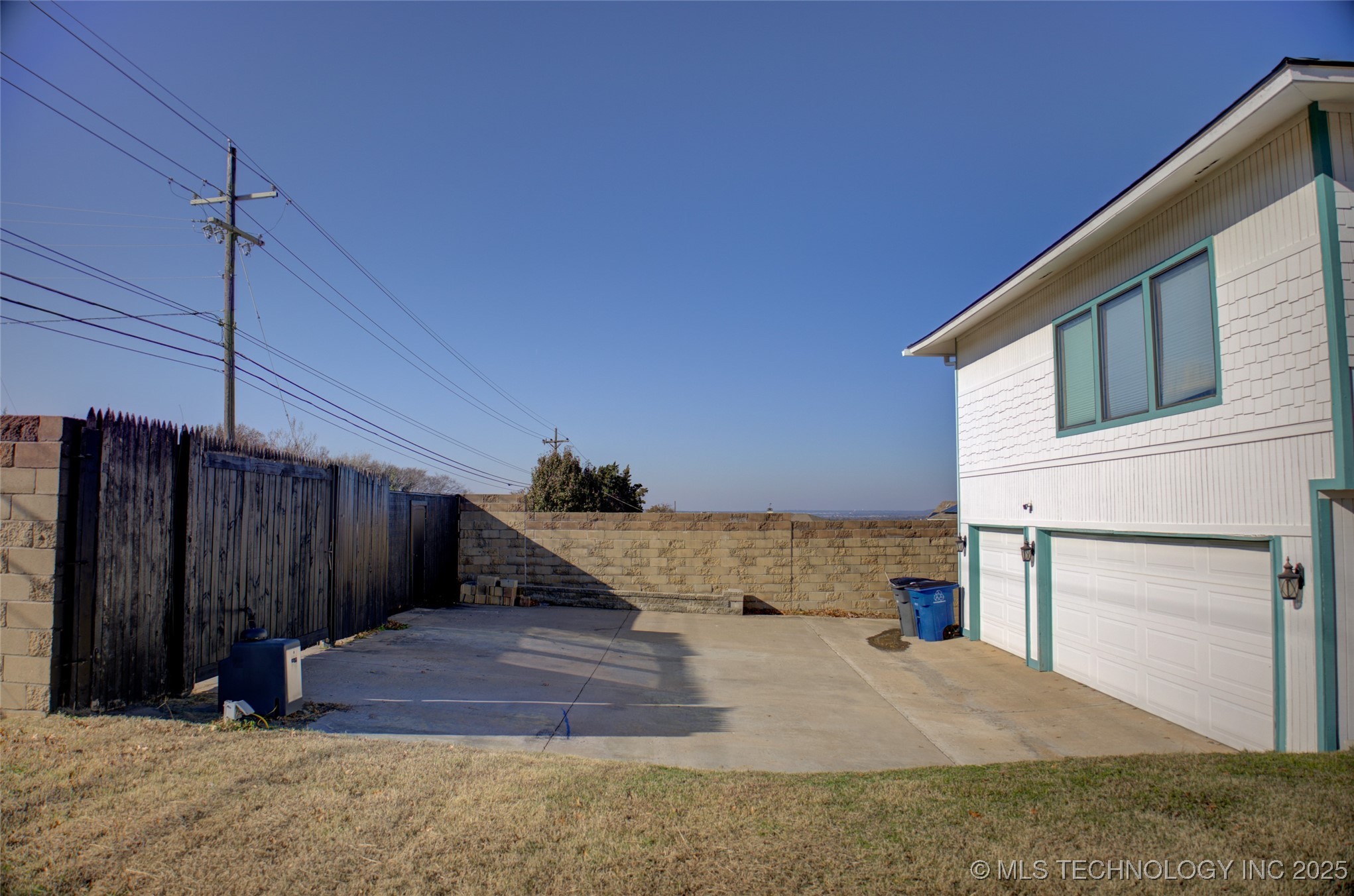 6634 E 60th Place Tulsa OK 74145