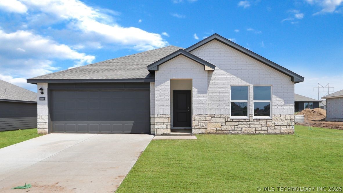 8602 E Galveston Street Broken Arrow OK 74014