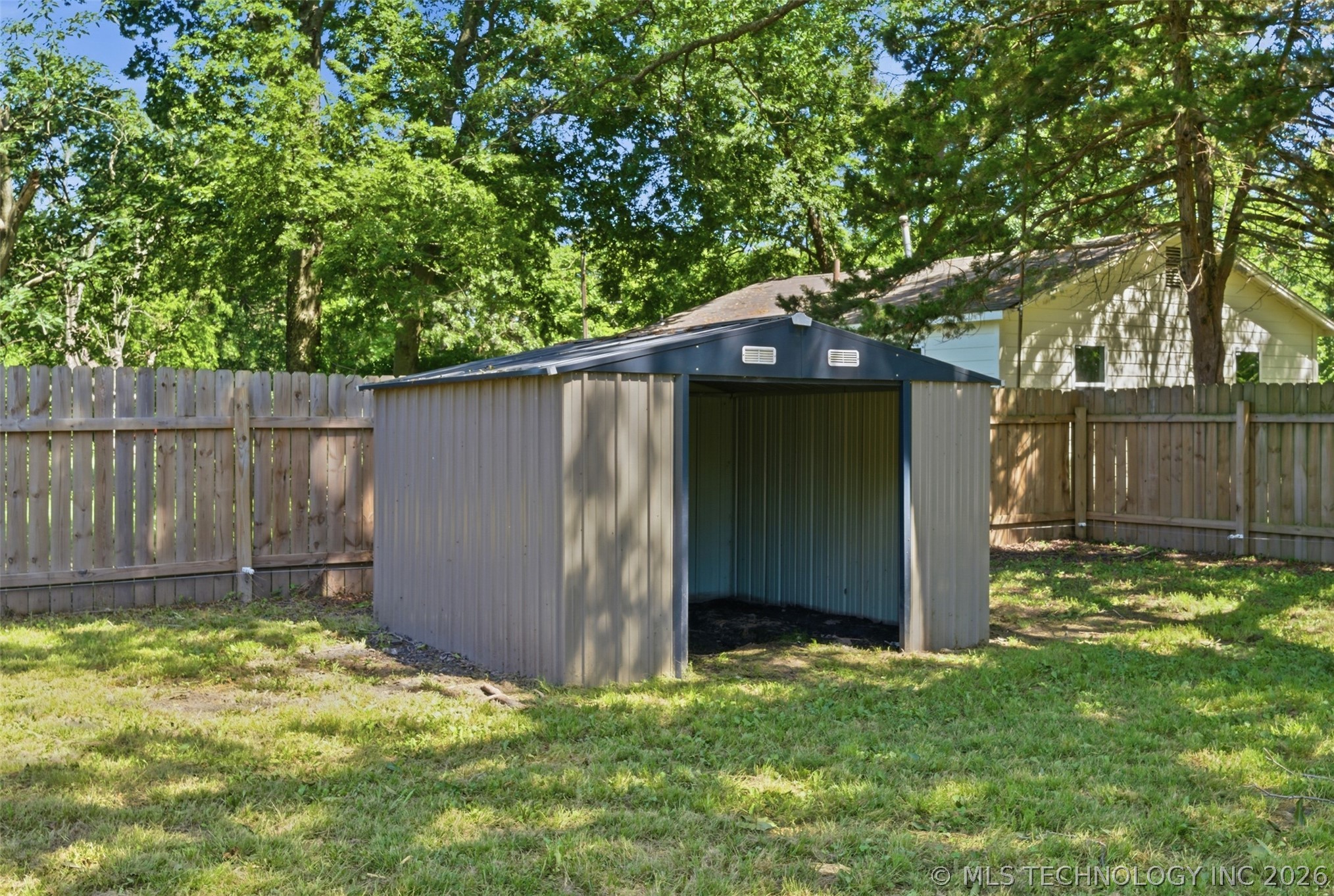 511 W Spruce Street Haskell OK 74436