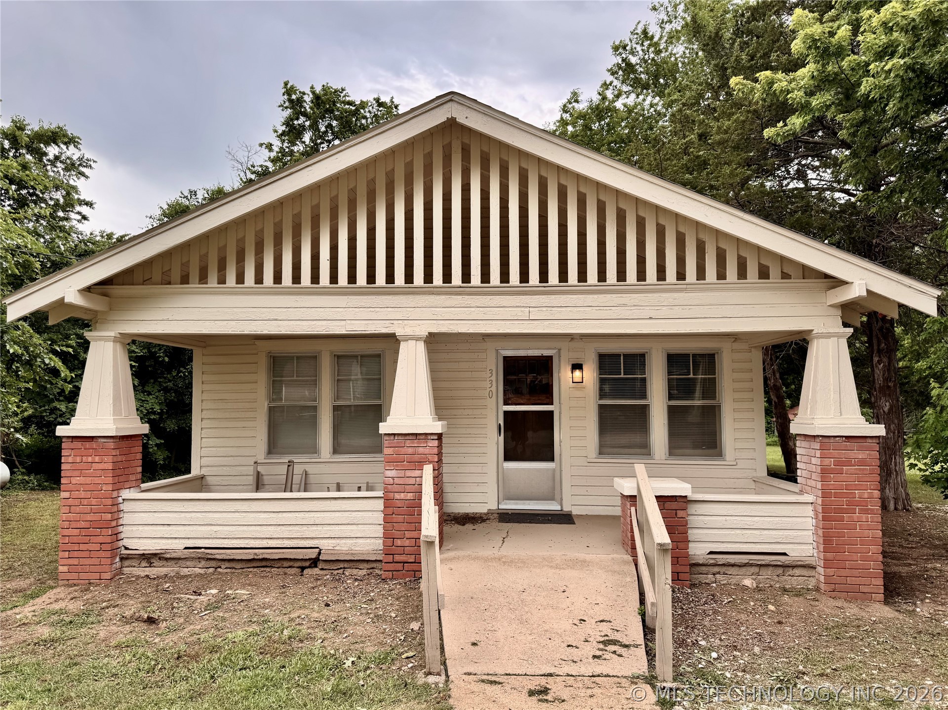 330 S 9th Street Roff OK 74865