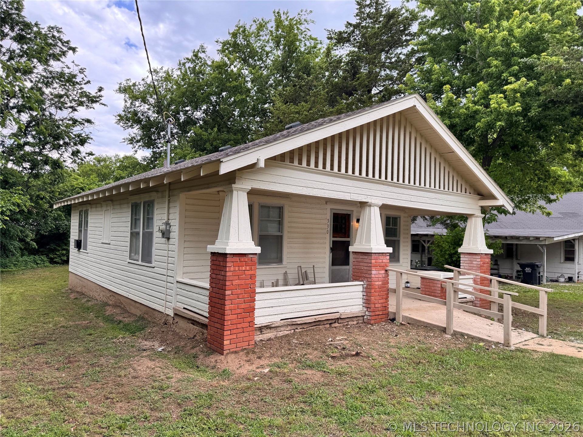 330 S 9th Street Roff OK 74865