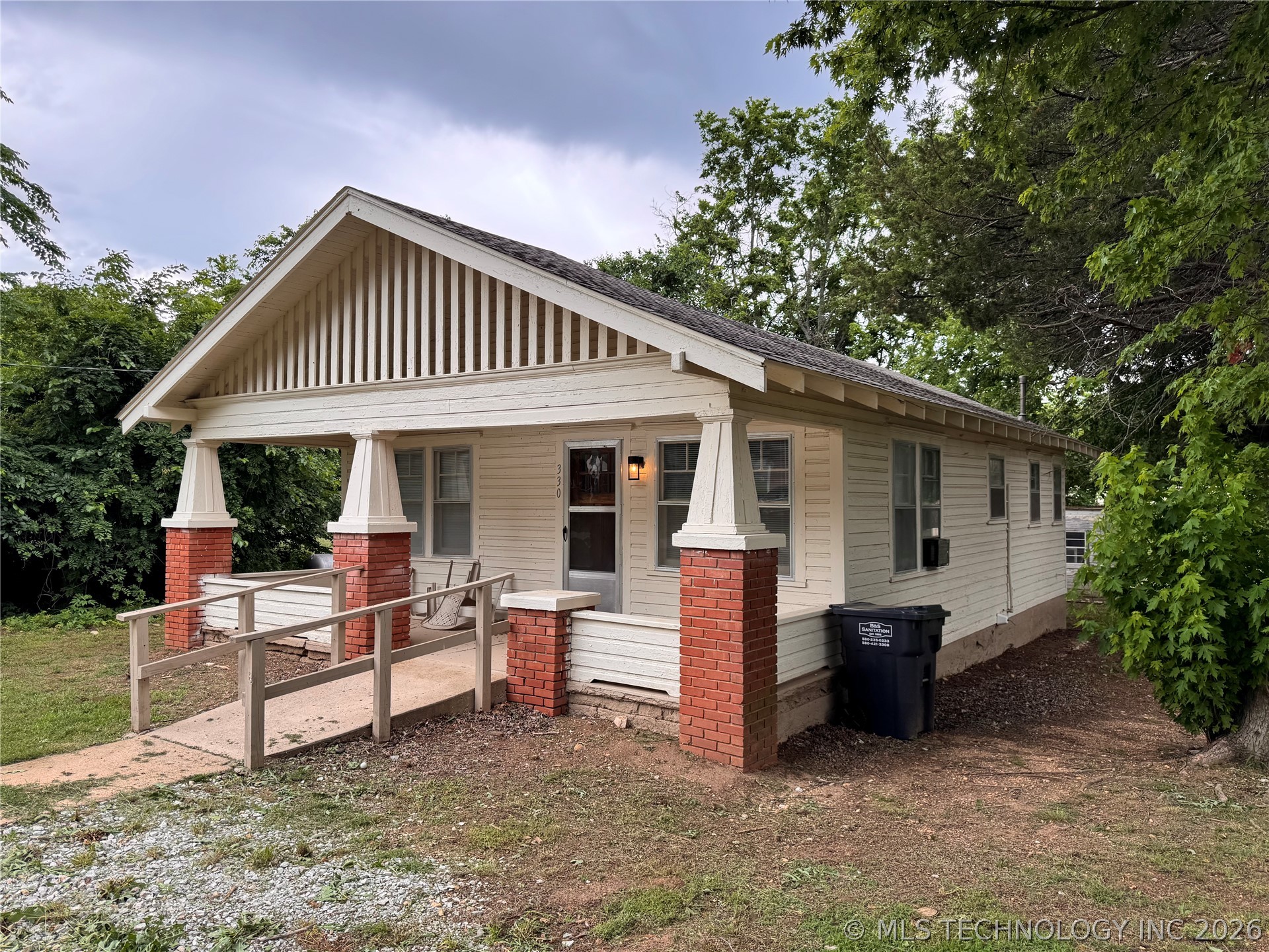 330 S 9th Street Roff OK 74865