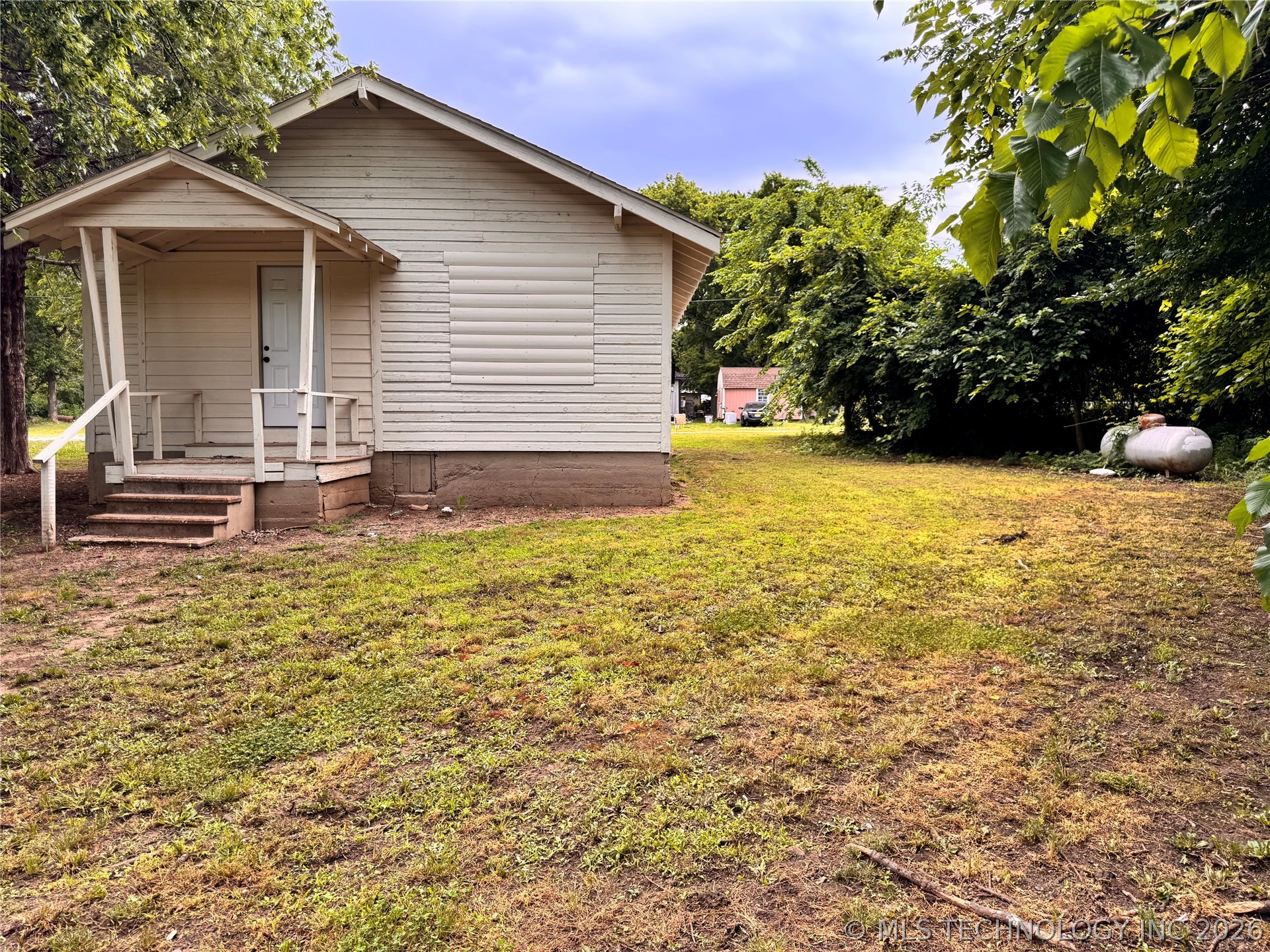330 S 9th Street Roff OK 74865