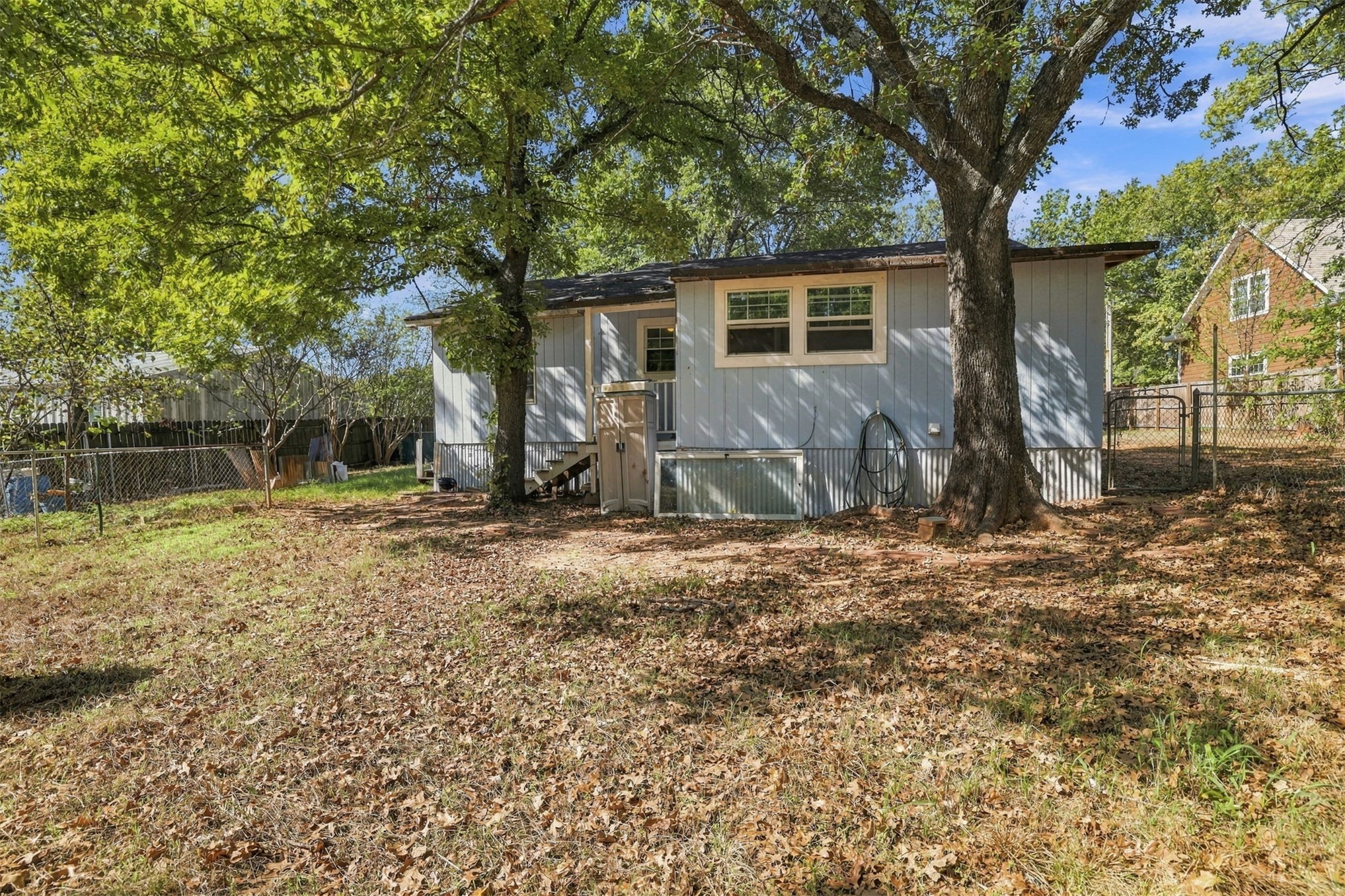 20 Third Mead OK 73449