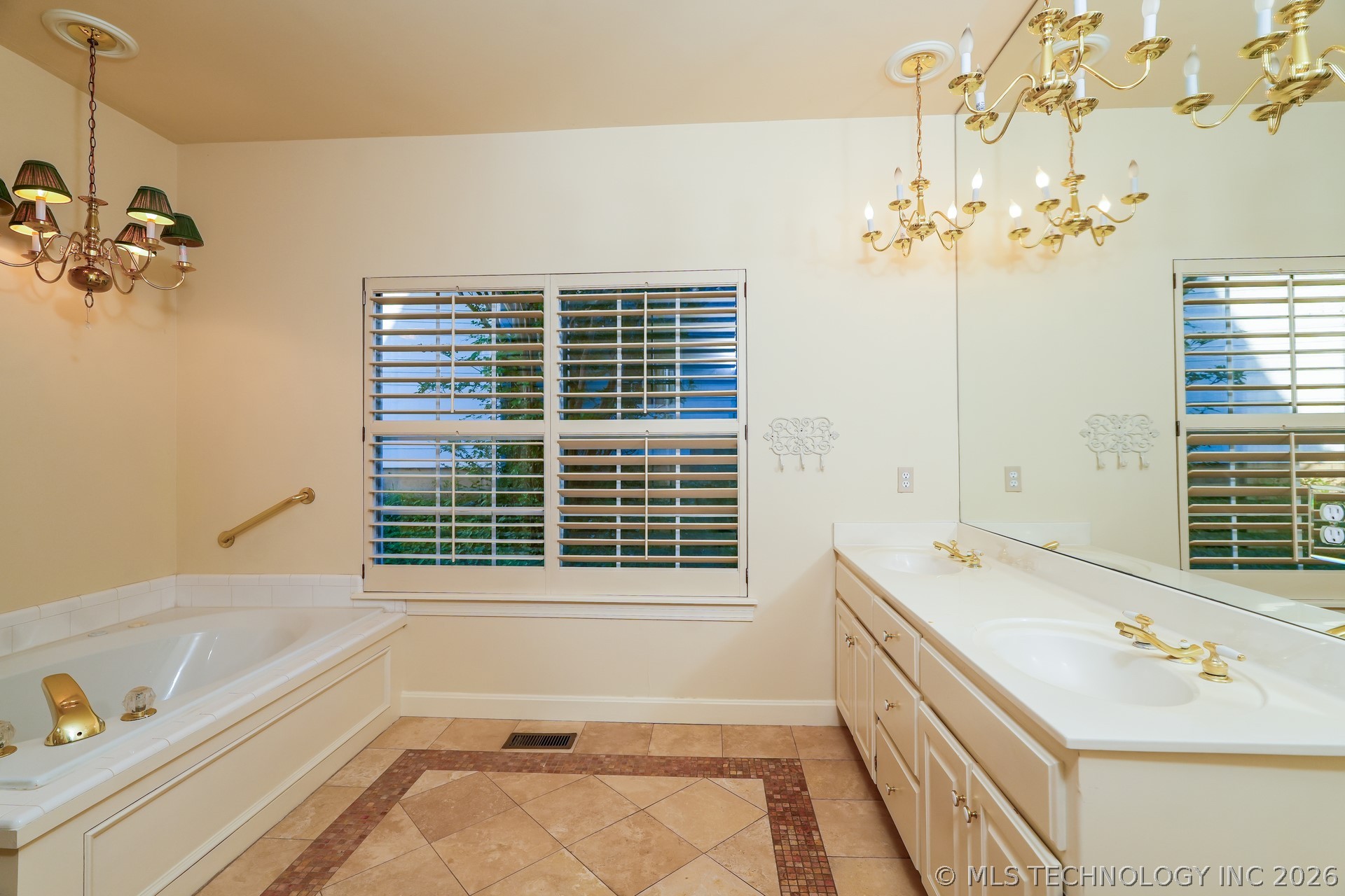 5202 E 78th Place Tulsa OK 74136