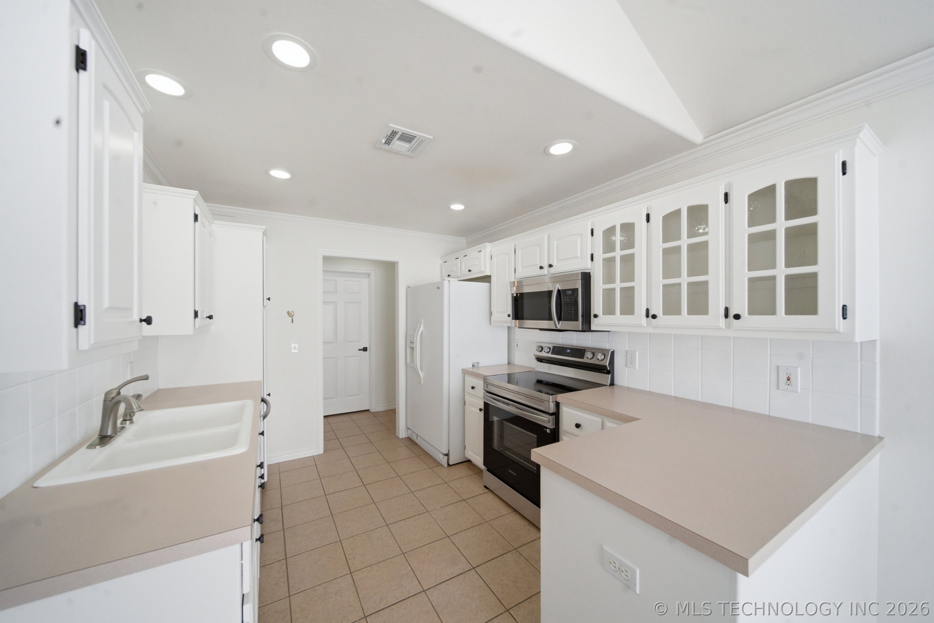 8931 E 62nd Place S Tulsa OK 74133