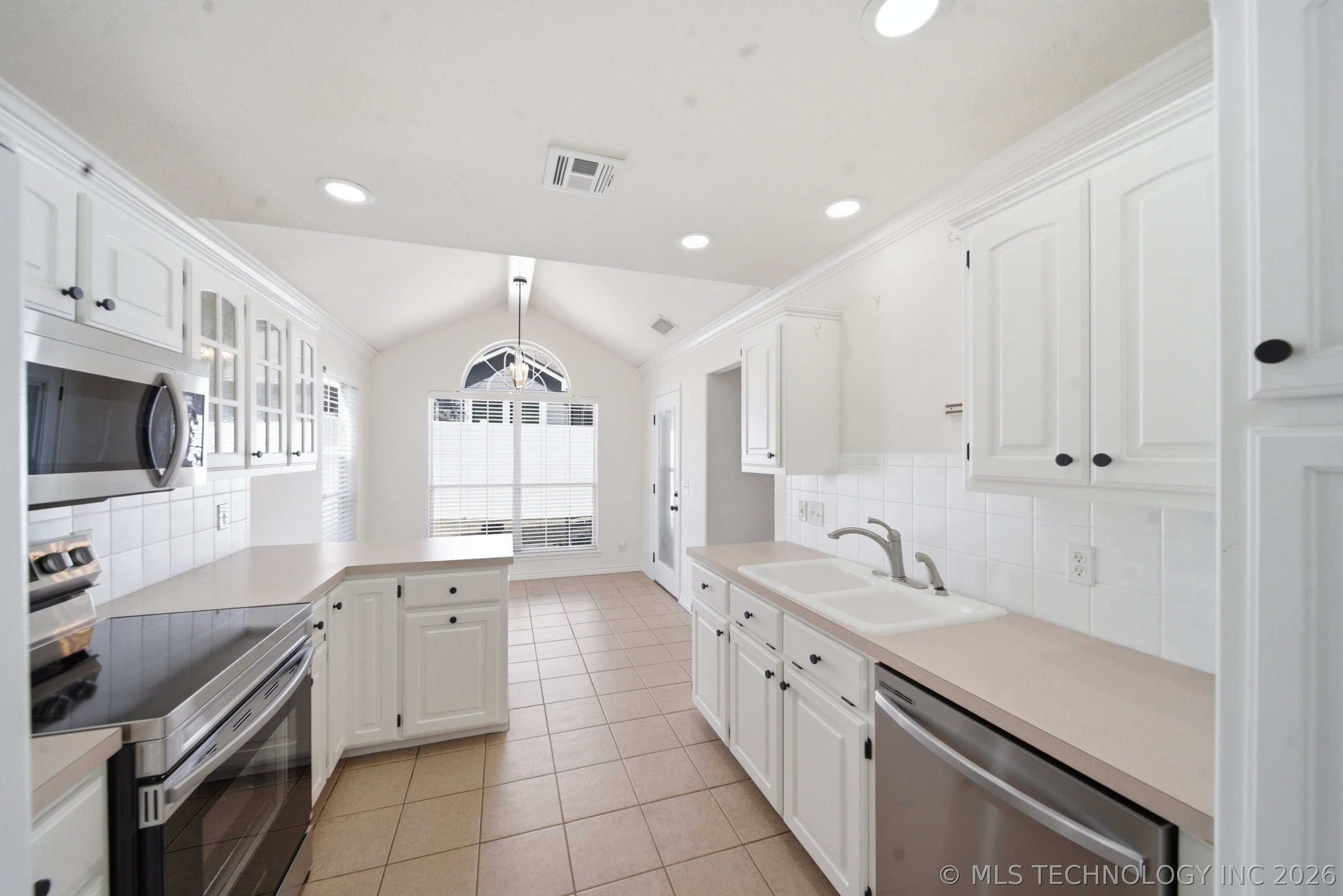 8931 E 62nd Place S Tulsa OK 74133