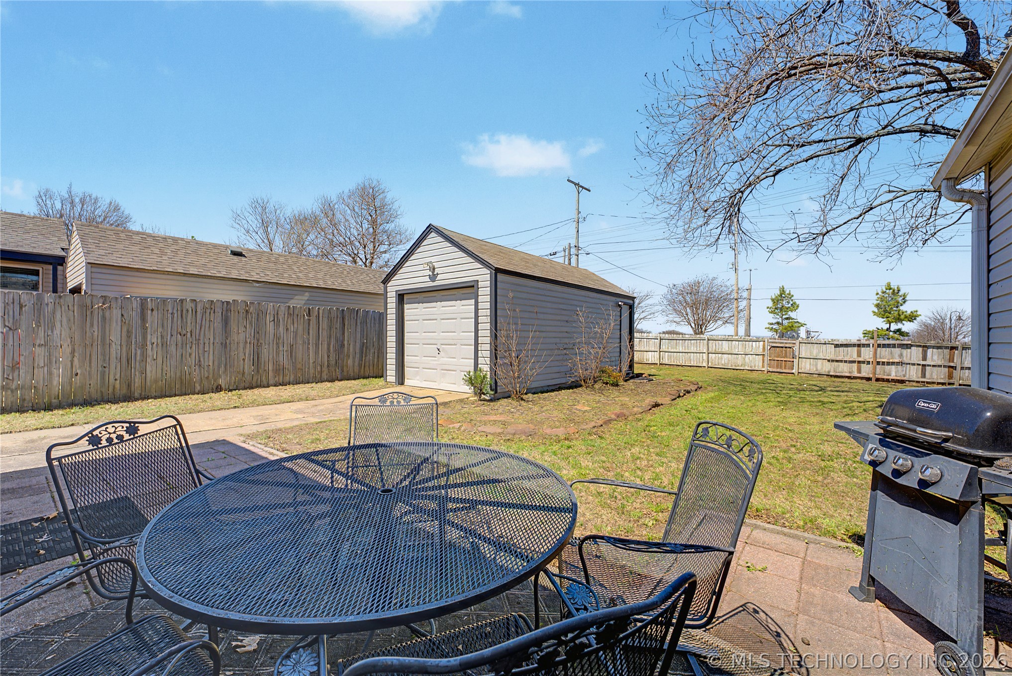 3813 E 21st Place Tulsa OK 74114