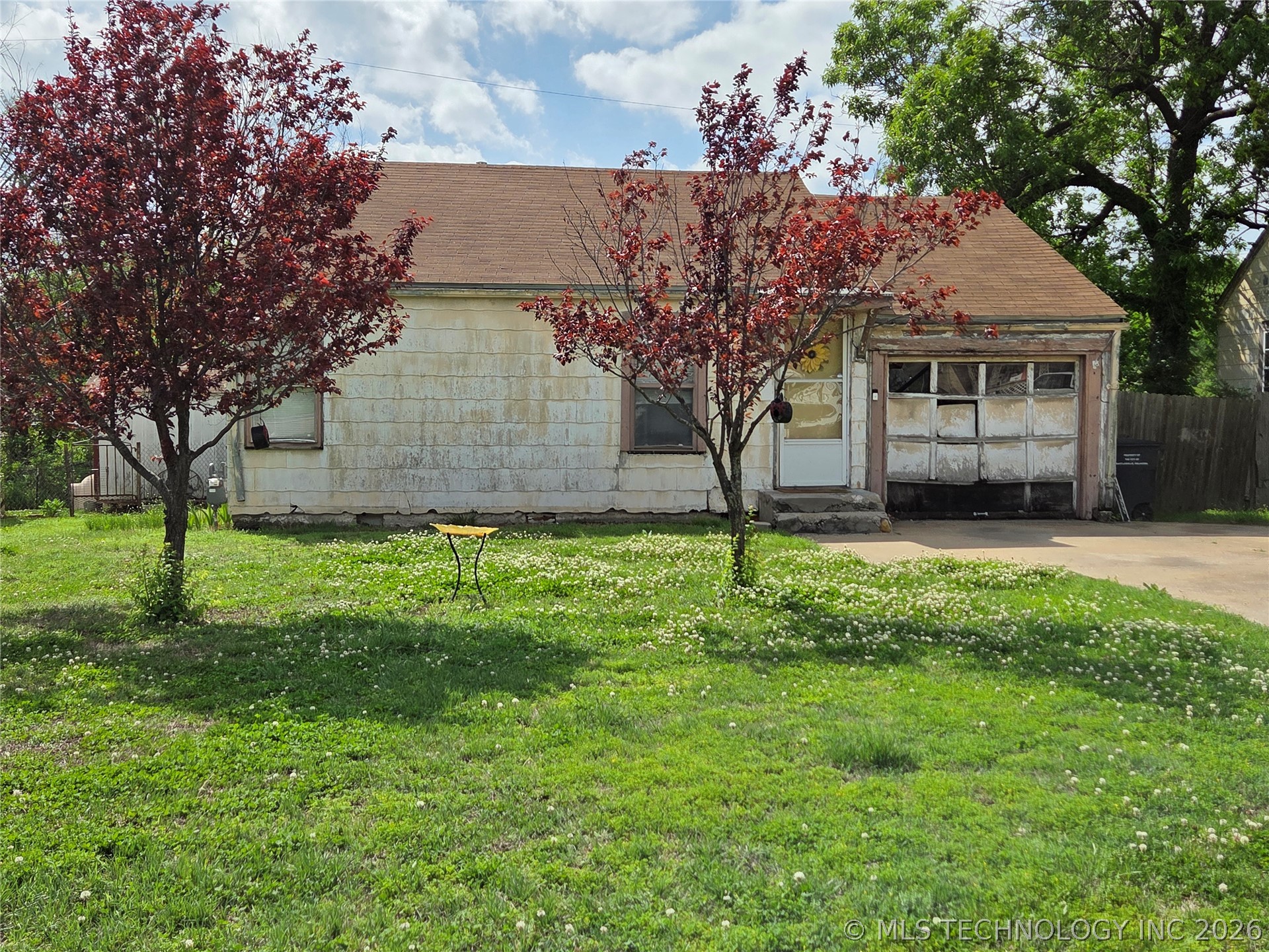 1623 SW Jennings Bartlesville OK 74003