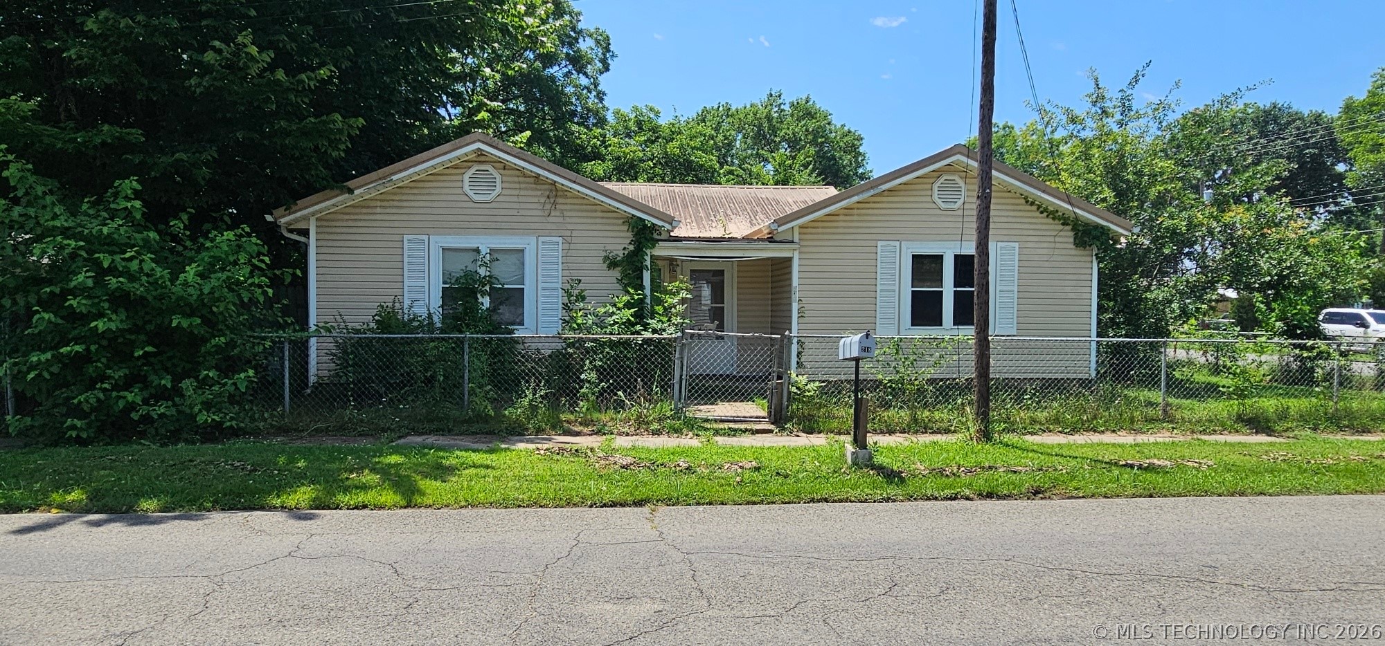 218 W Chickasaw Avenue Sallisaw OK 74955