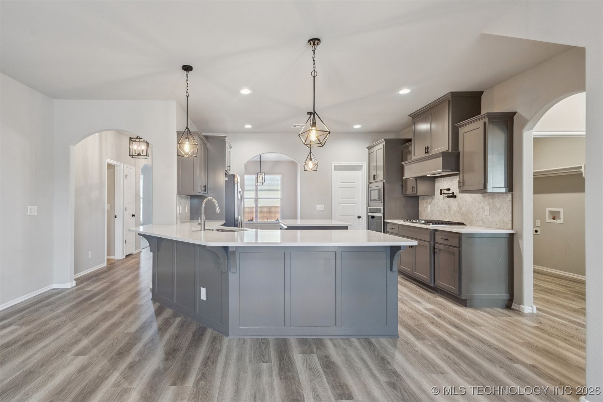 2721 S 8th Street Broken Arrow OK 74012