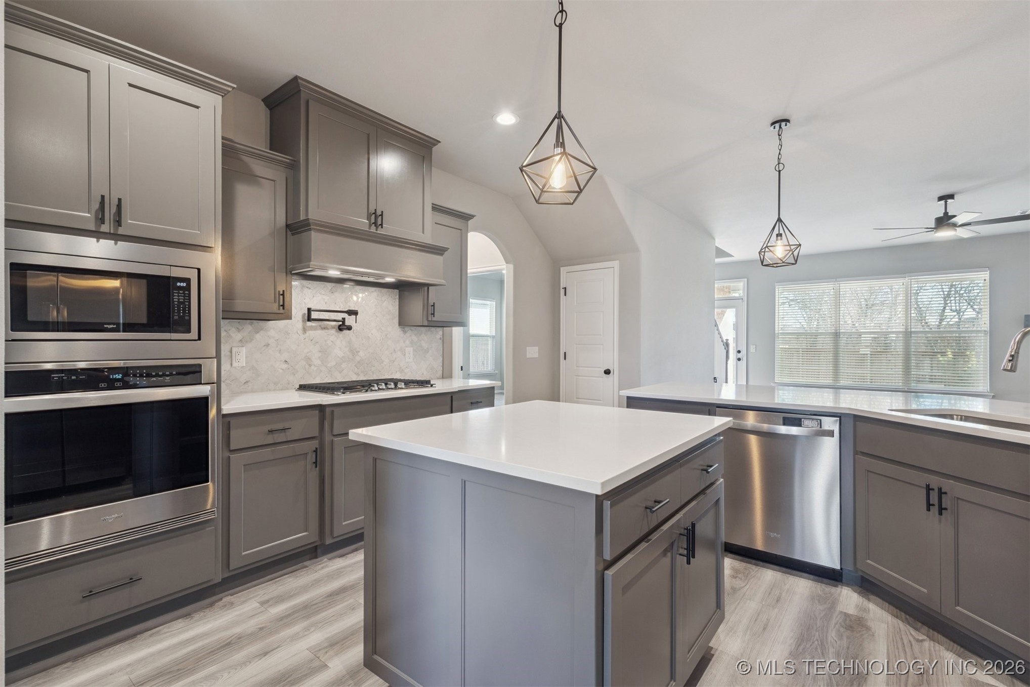 2721 S 8th Street Broken Arrow OK 74012