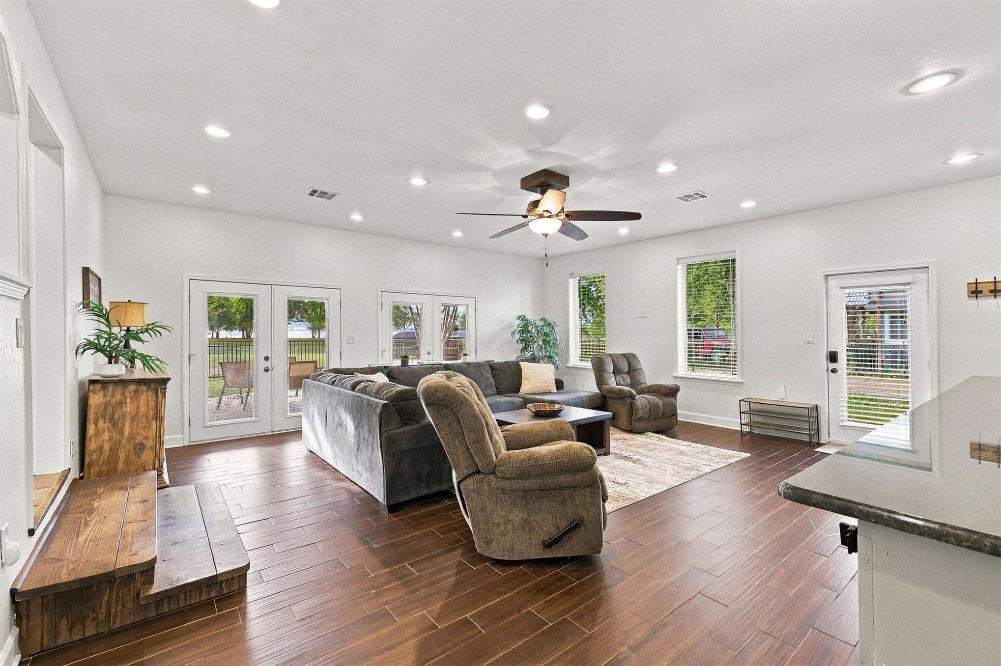 2828 Riverview Road Kingston OK 73439